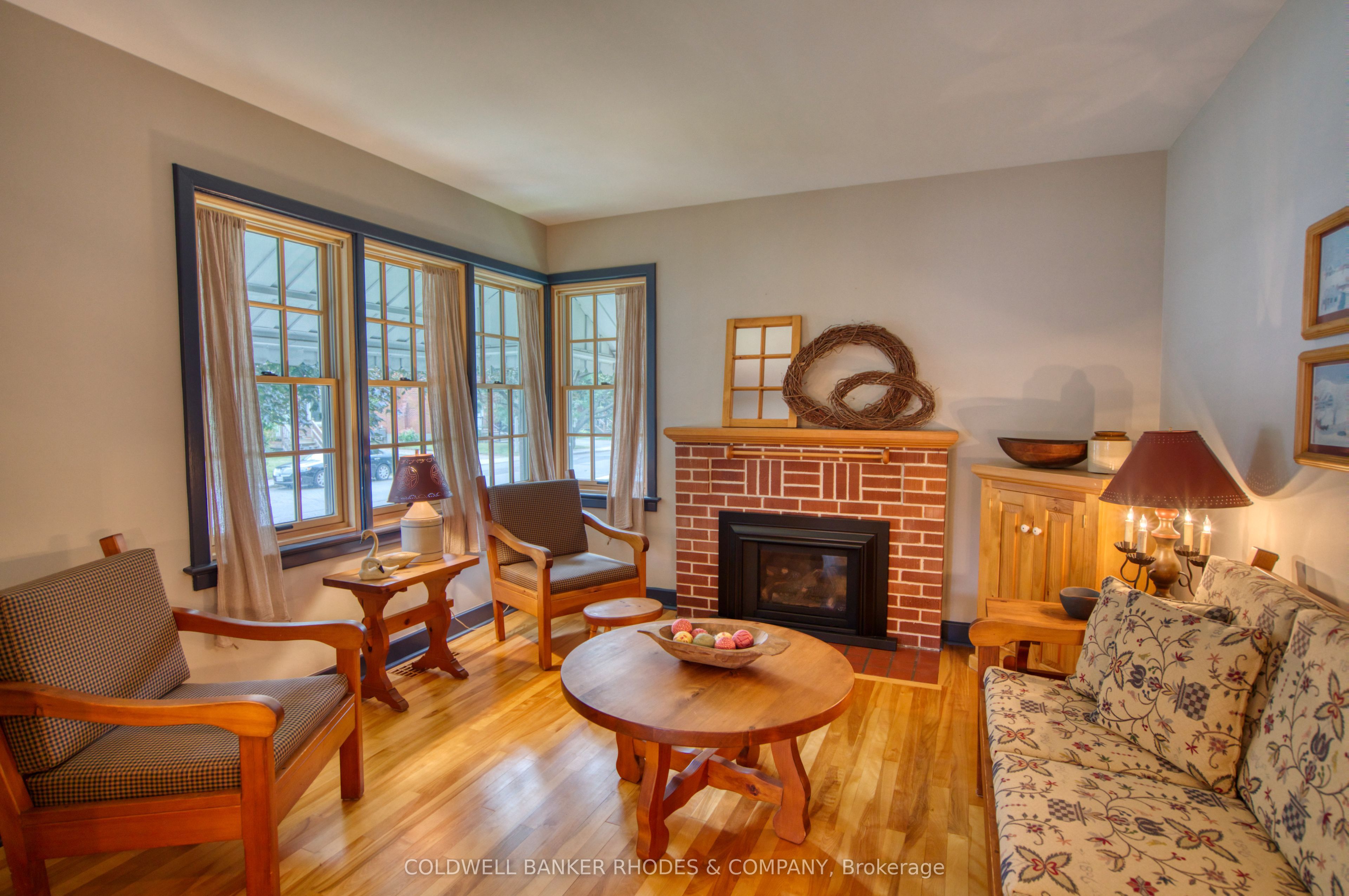 1329 Larose Avenue, Carlington - Central Park, ON K1Z 7X4 photo 5