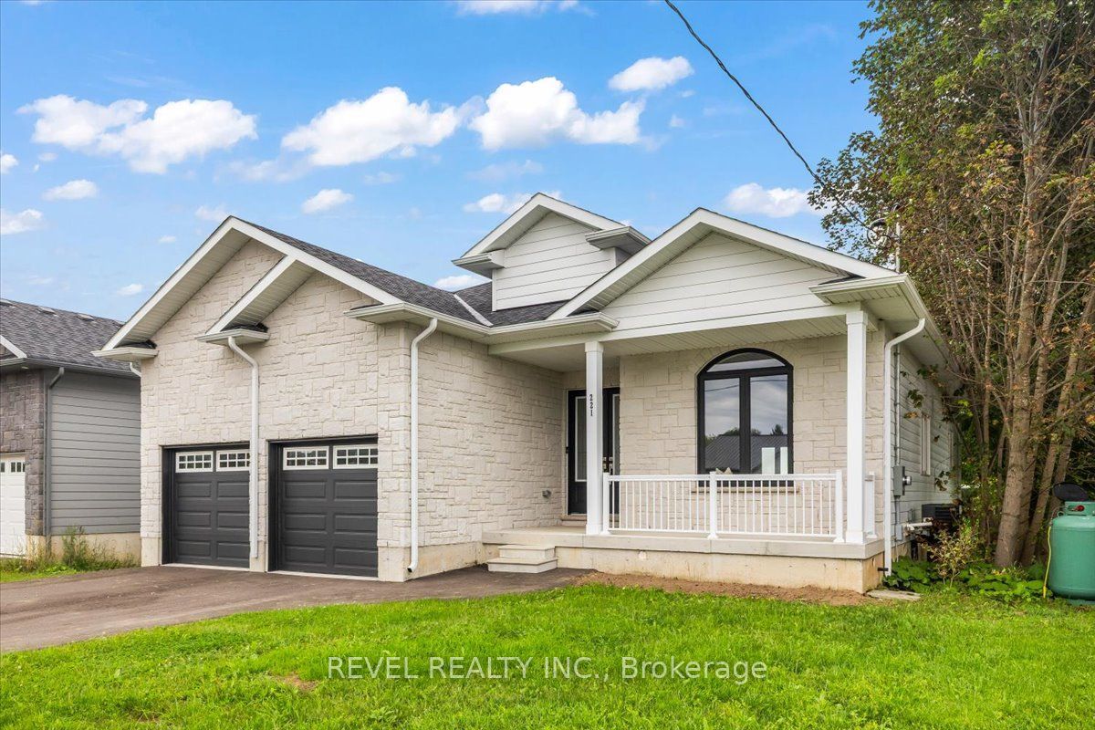 221 Forler Street, West Grey, ON N0G 2M0 photo 3