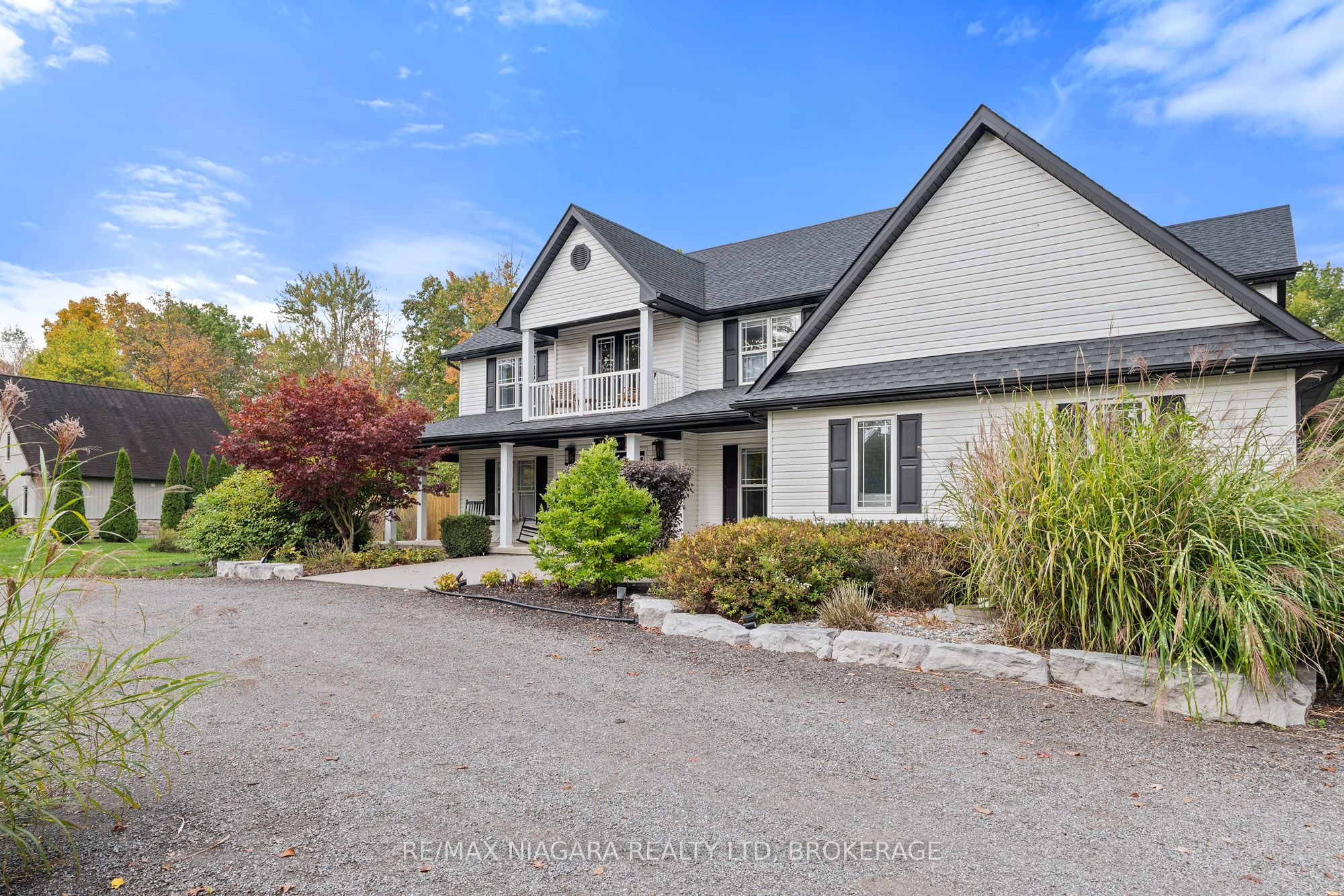 51268 Tunnacliffe Road S, Wainfleet, ON L0S 1V0 photo 2