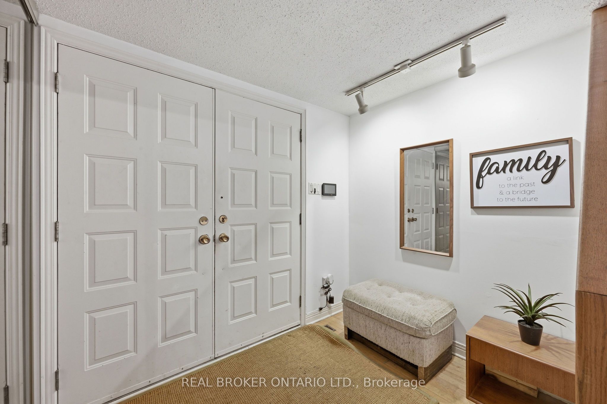 2316 French Hill Road, Orleans - Cumberland and Area, ON K4C 1M2 photo 4