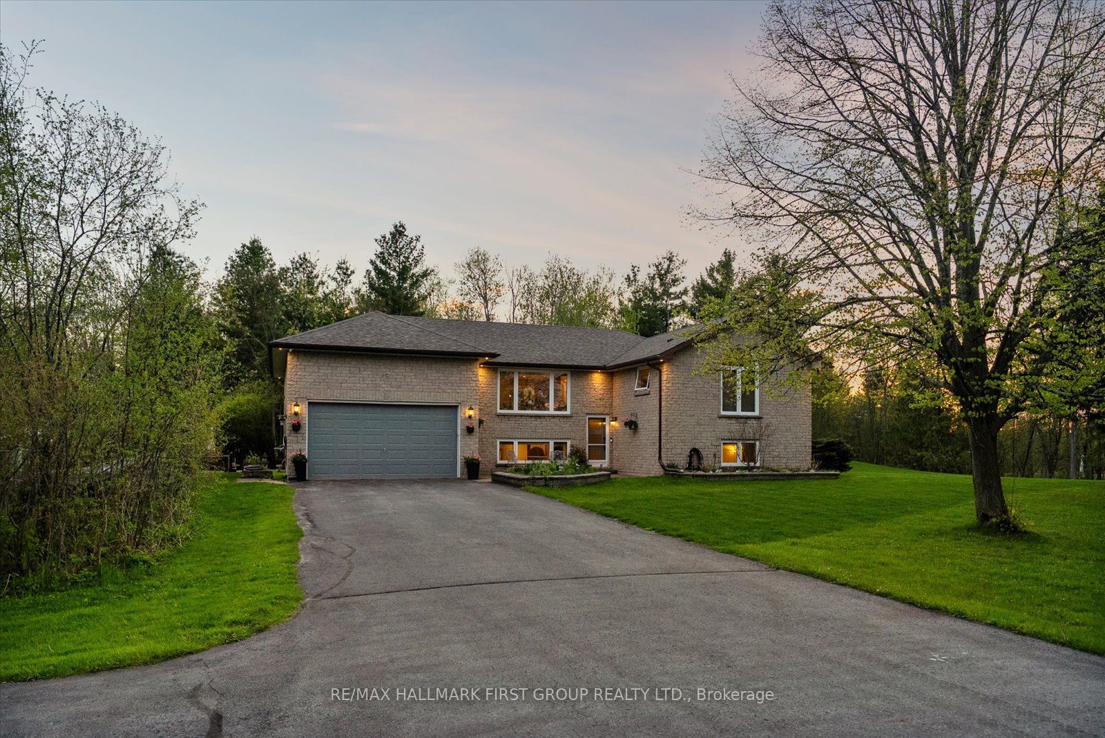 2720 Castle Hill Drive, Hamilton Township, ON K9A 0M3