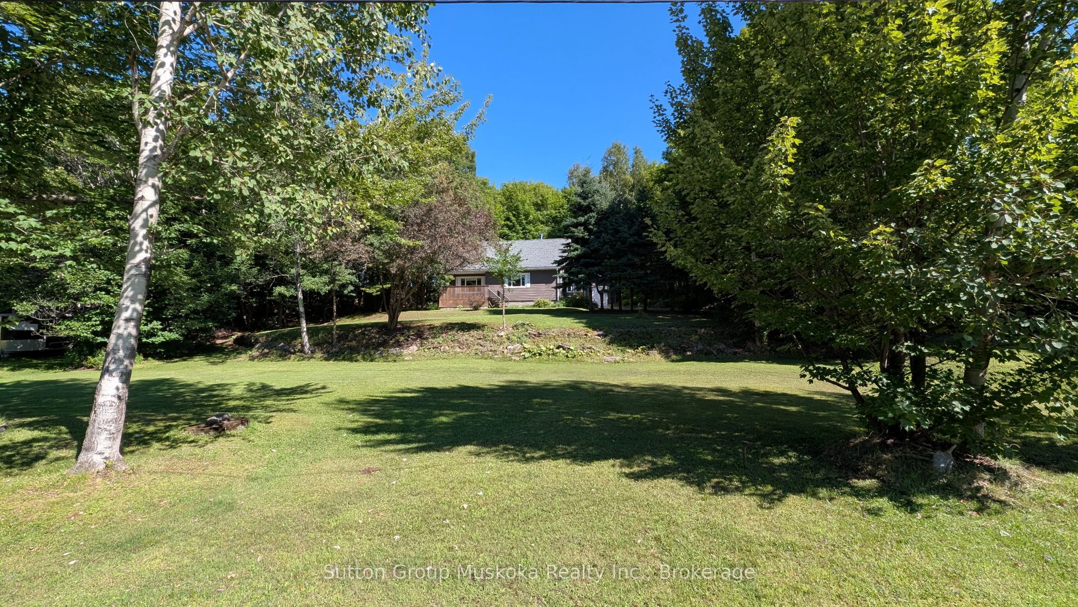 66 Hanes Road, Huntsville, ON P1H 1M3 photo 2