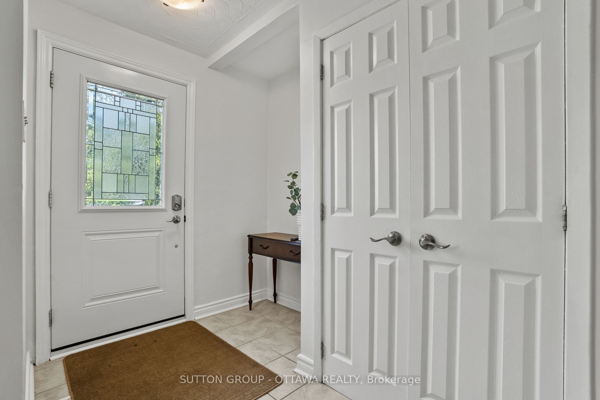 45 Larkspur Drive, Bells Corners and South to Fallowfield, ON K2H 6K8 photo 4