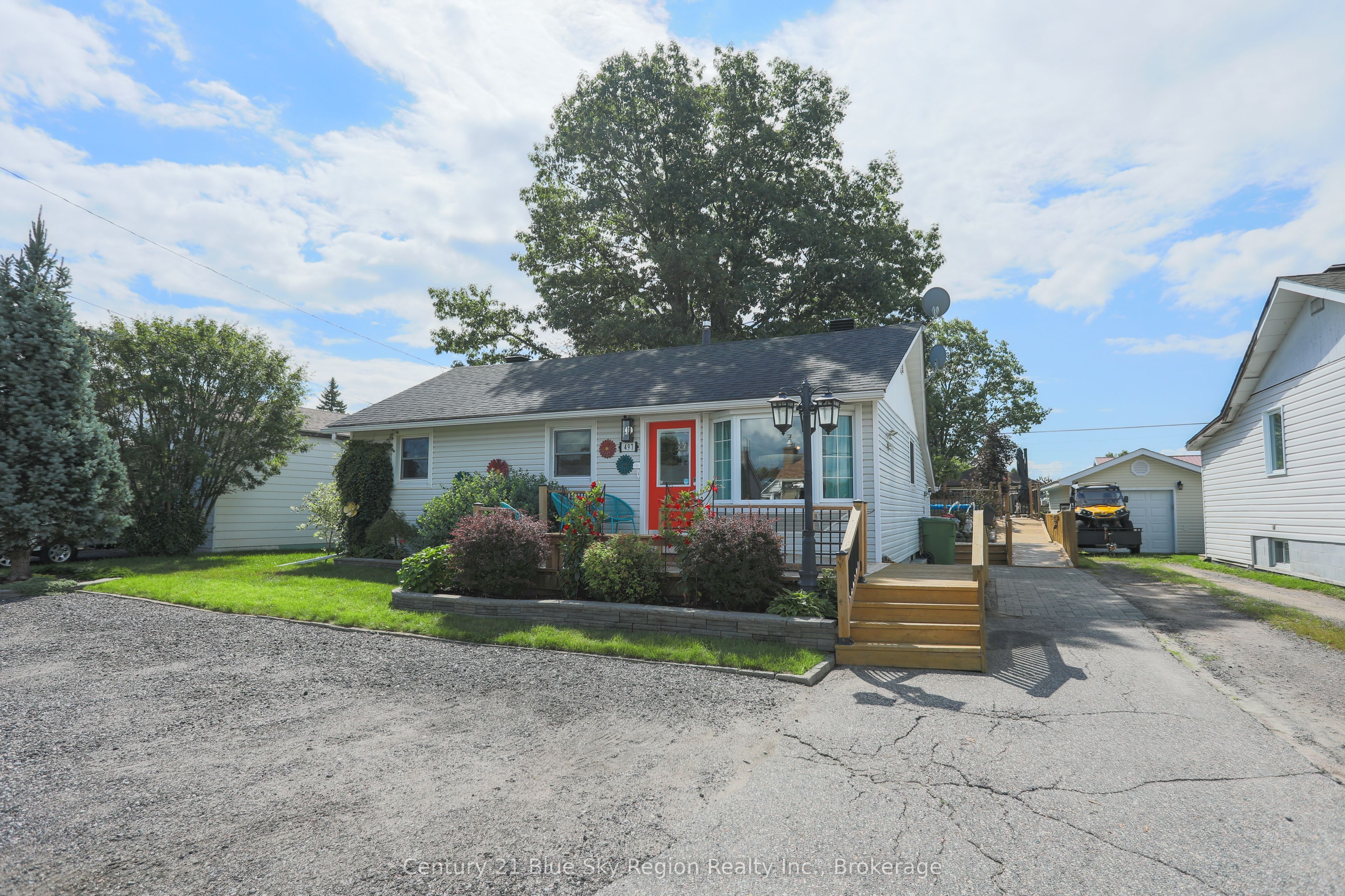 497 Montrose Avenue, North Bay, ON P1B 7E8 photo 3