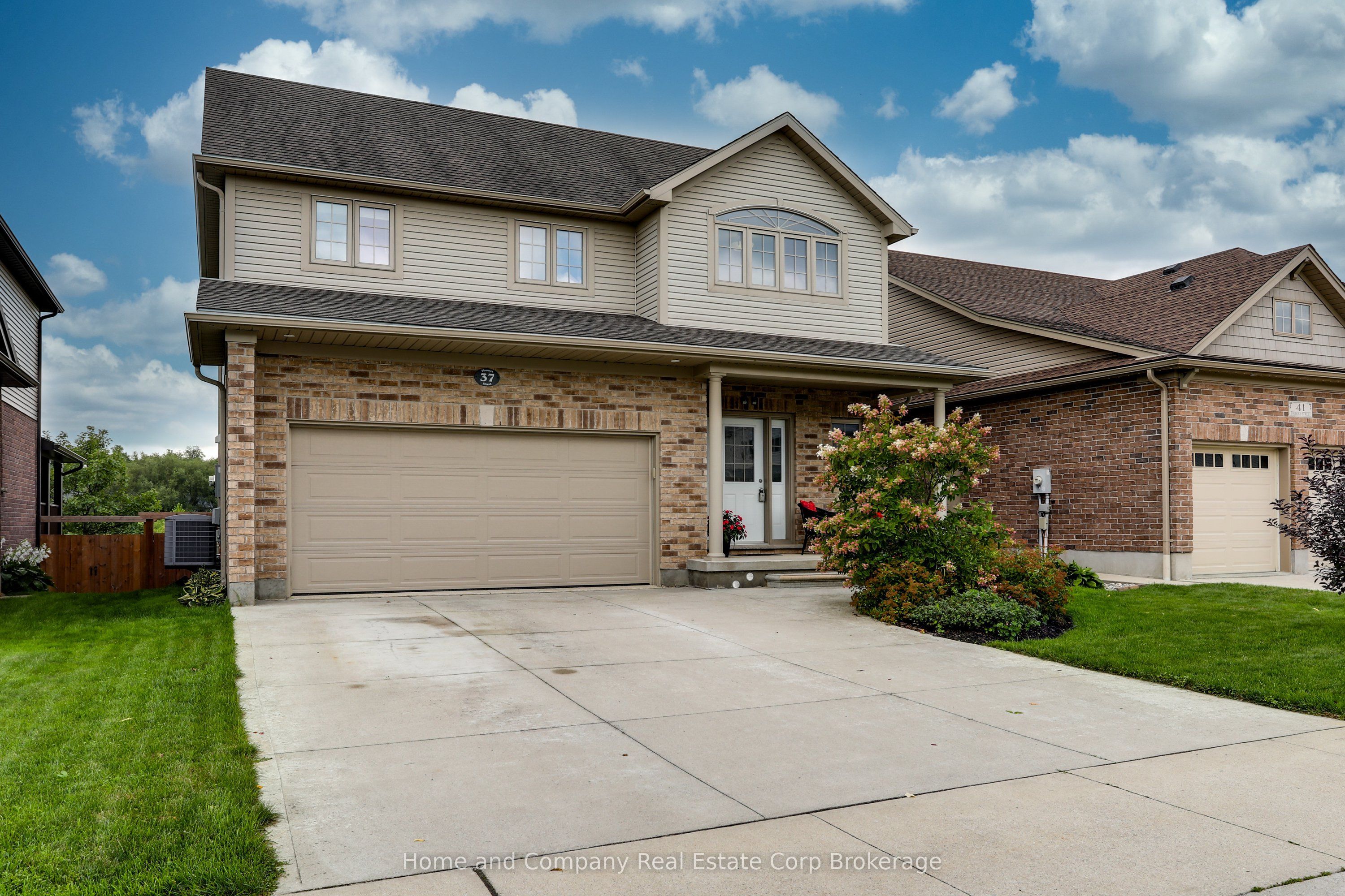 37 Thomas Street, Stratford, ON N5A 0B9 photo 2