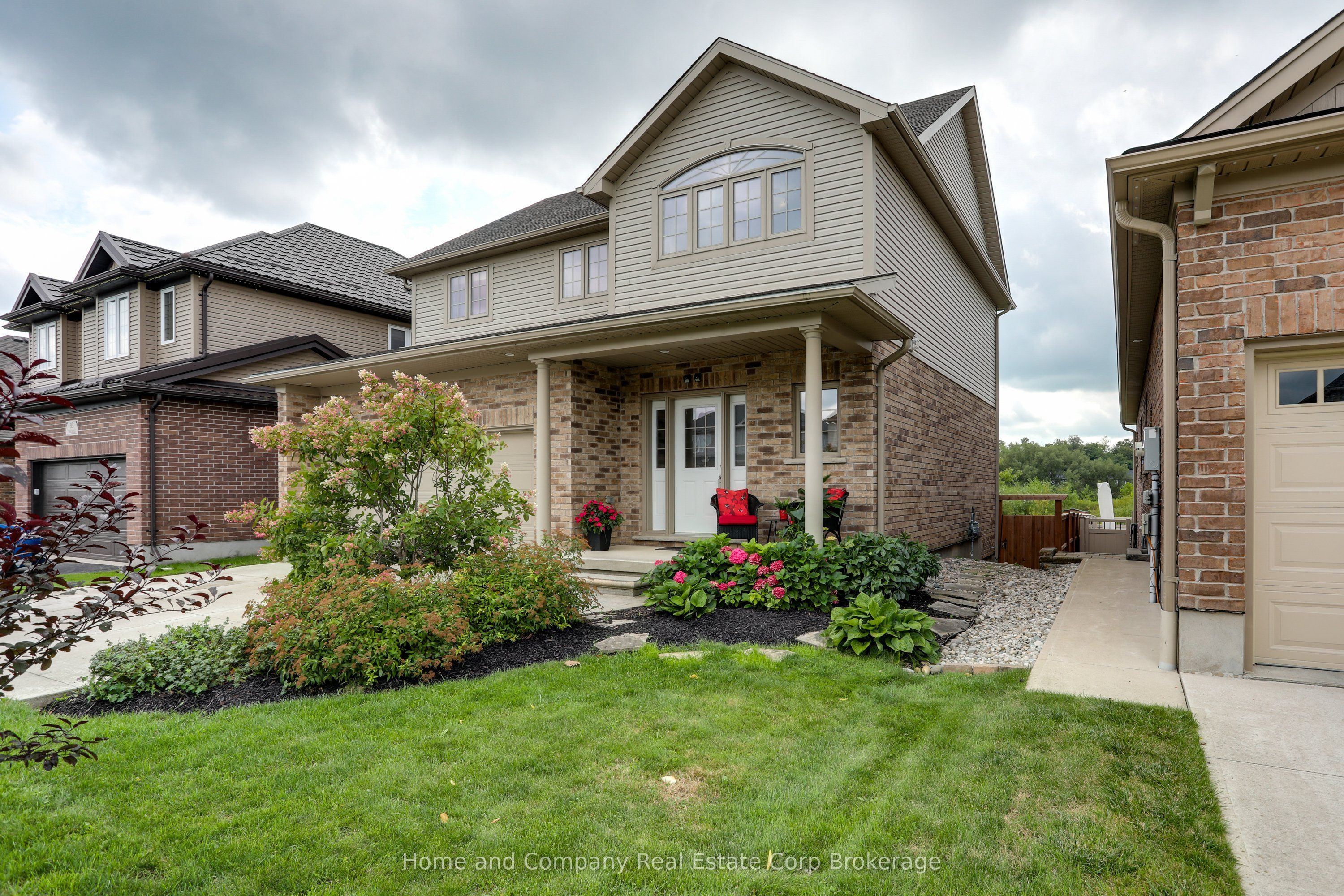 37 Thomas Street, Stratford, ON N5A 0B9 photo 3