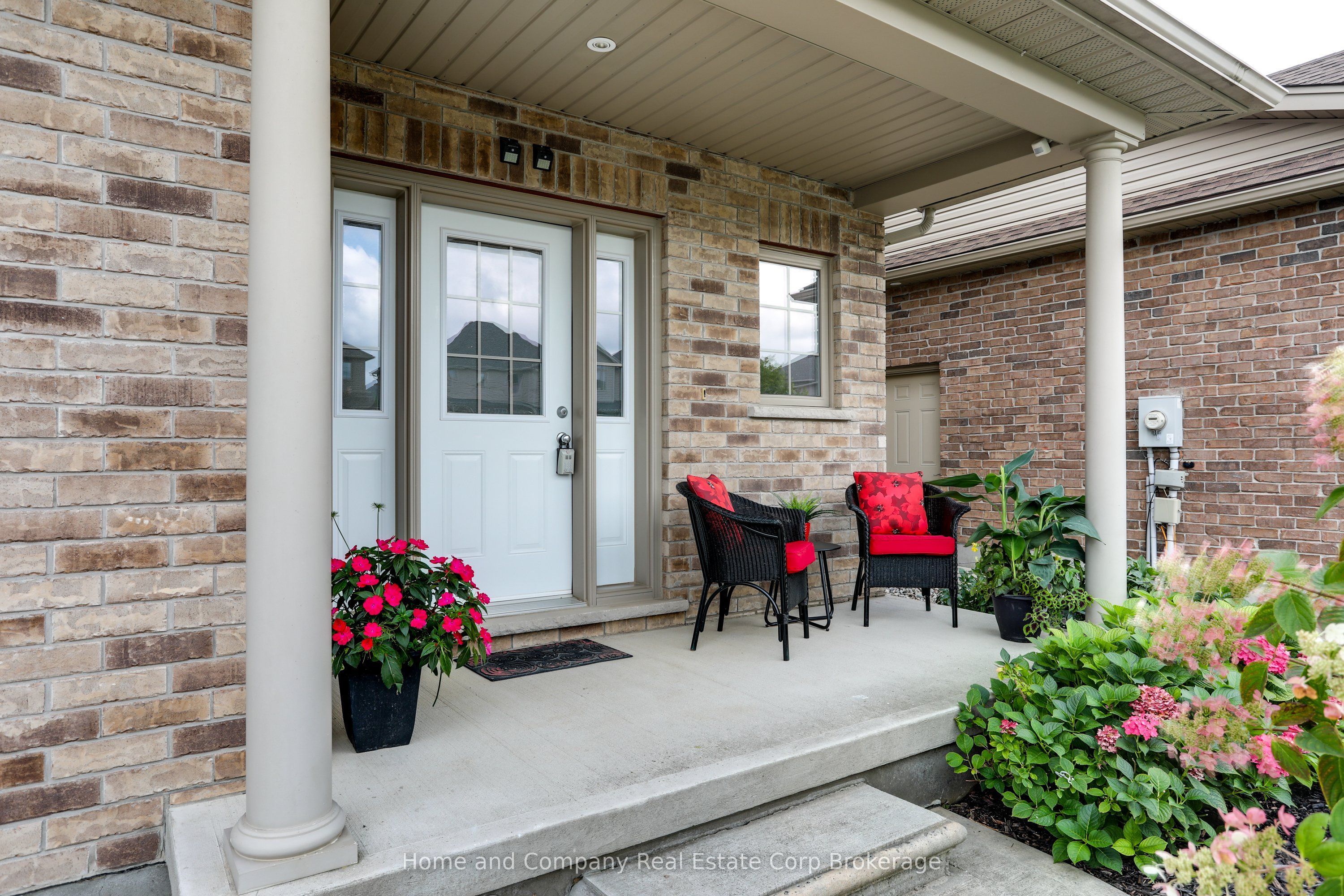 37 Thomas Street, Stratford, ON N5A 0B9 photo 4