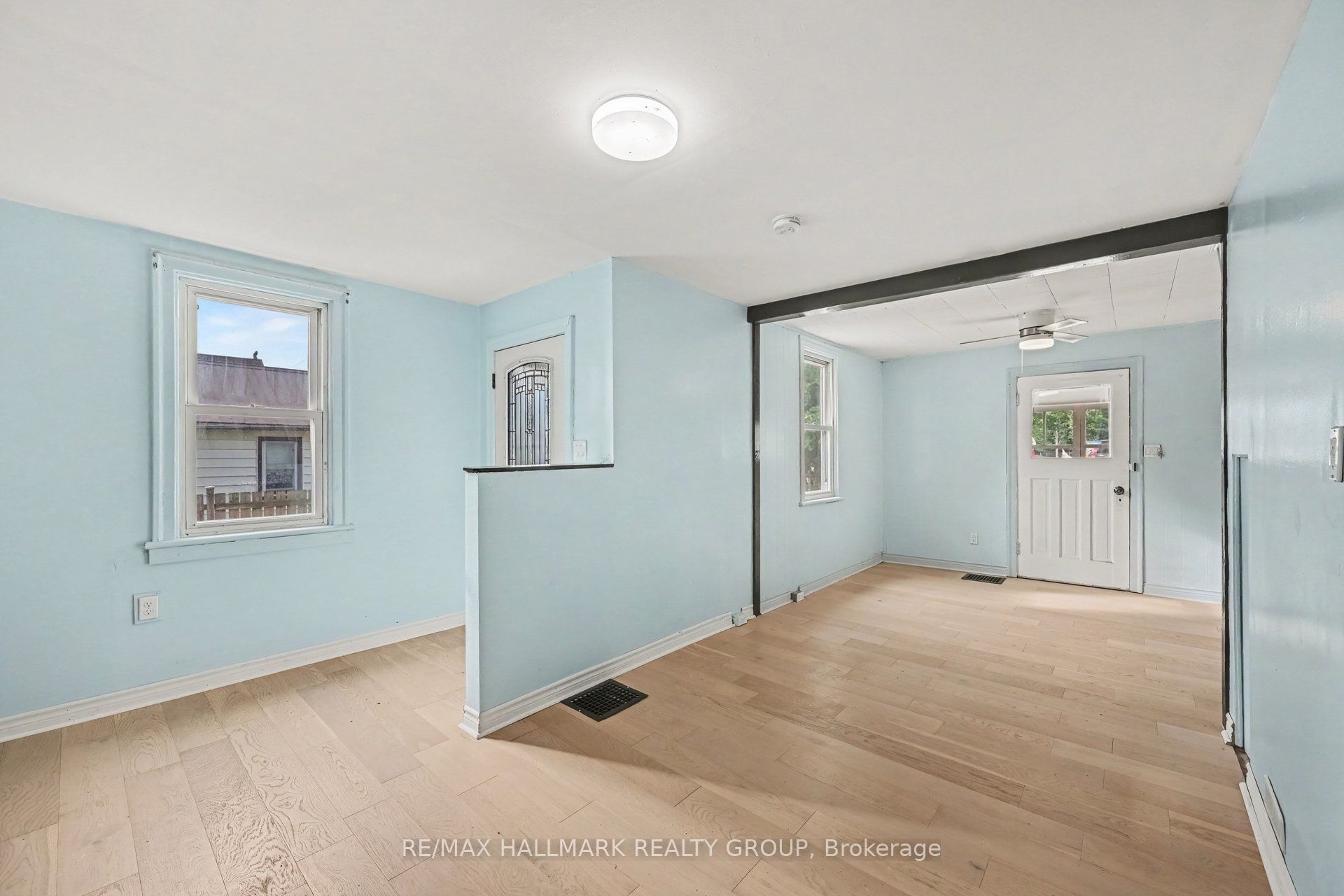 617 Roy Street W, Laurentian Valley, ON K8A 6R9 photo 5