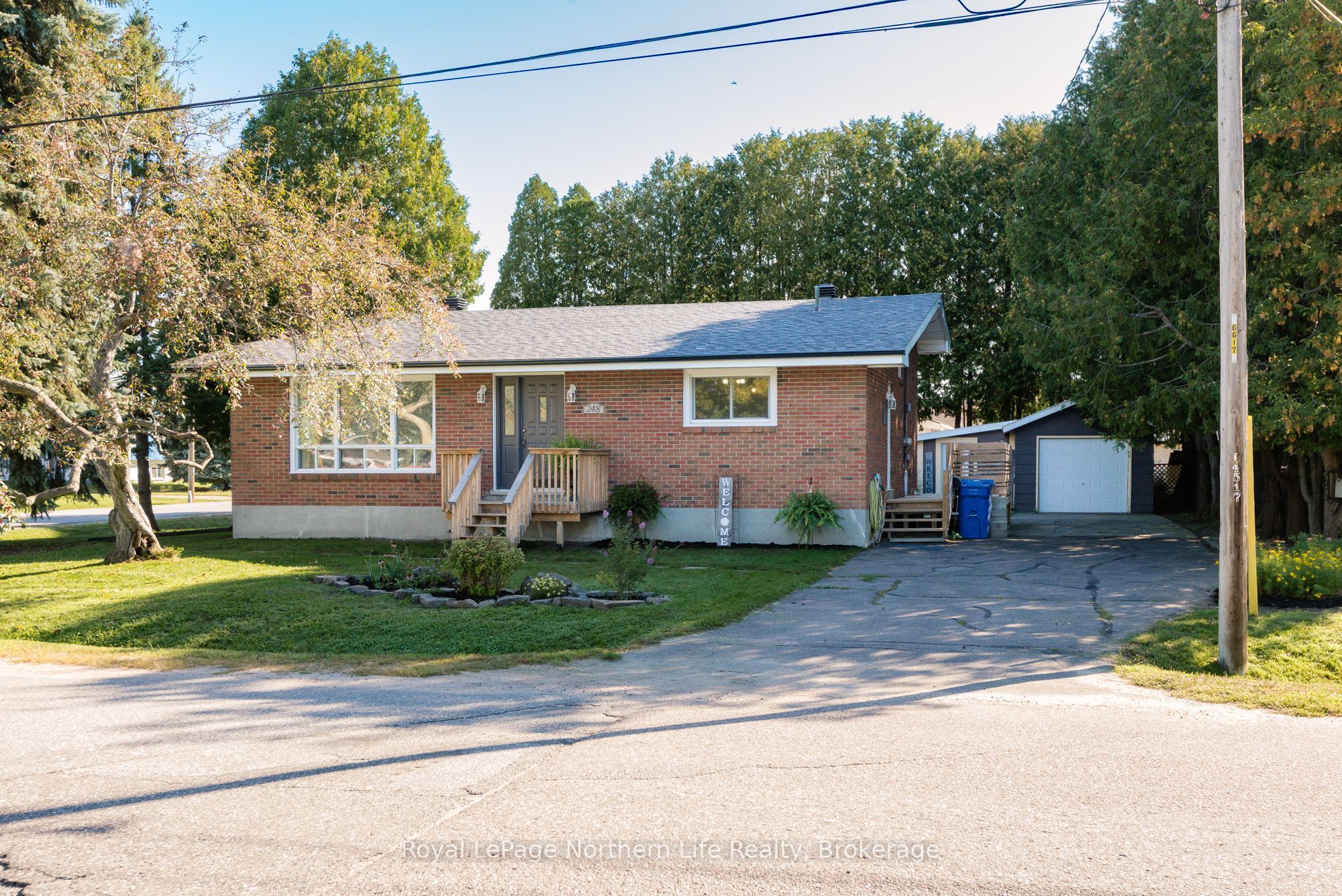 248 Lee Avenue, North Bay, ON P1A 2K8
