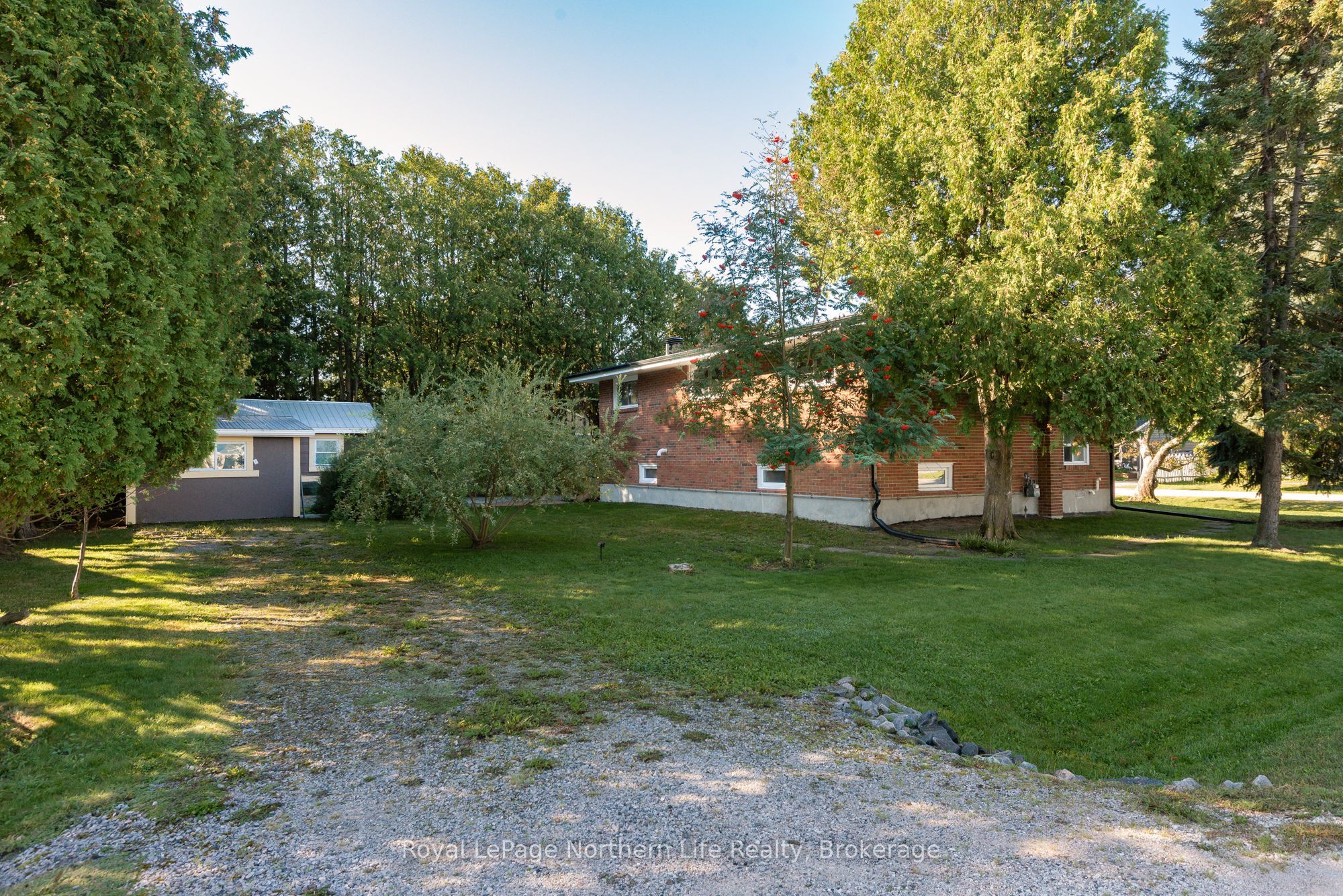 248 Lee Avenue, North Bay, ON P1A 2K8 photo 5