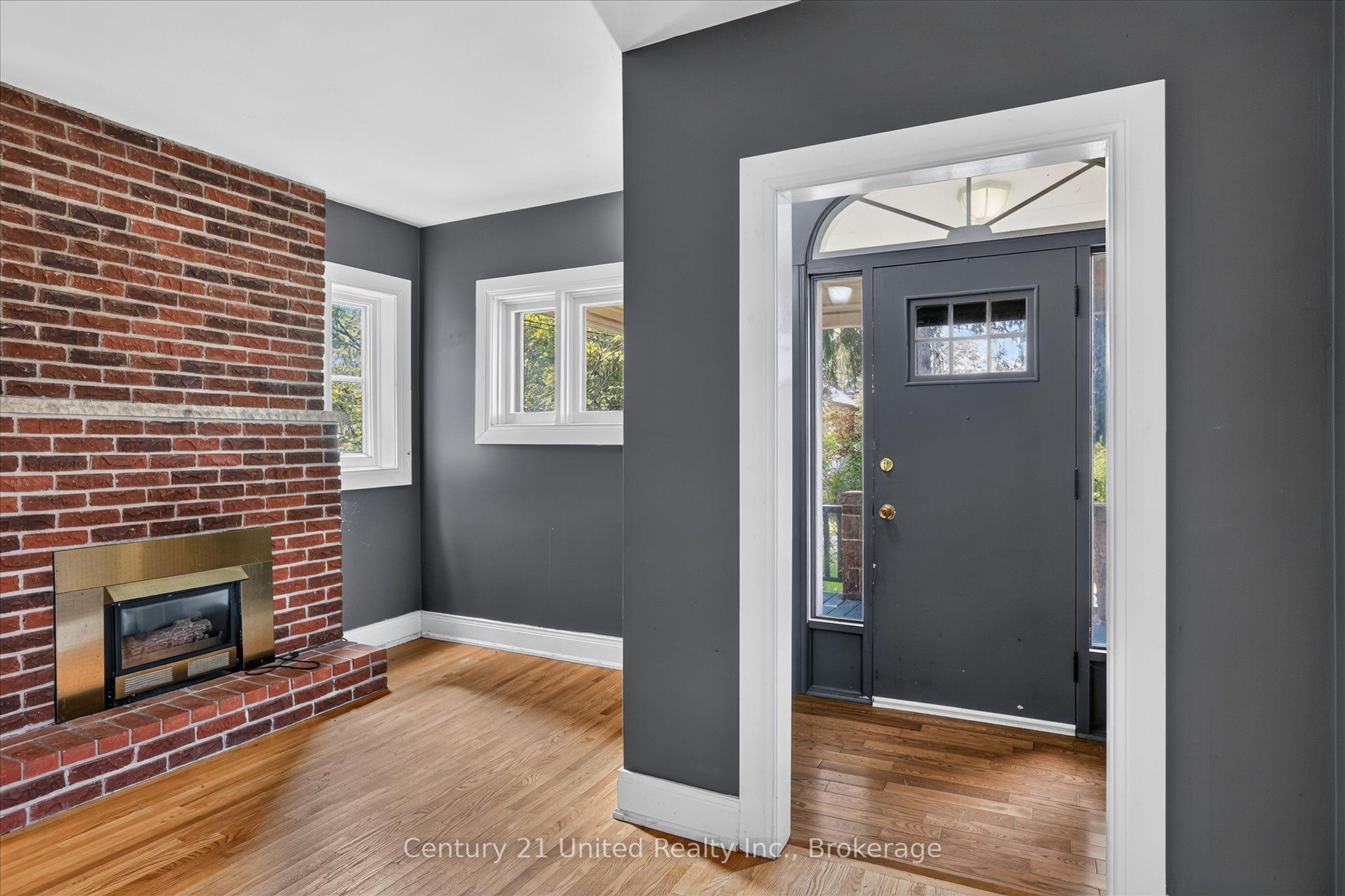 272 Burnham Street, Peterborough, ON K9H 1T3 photo 4