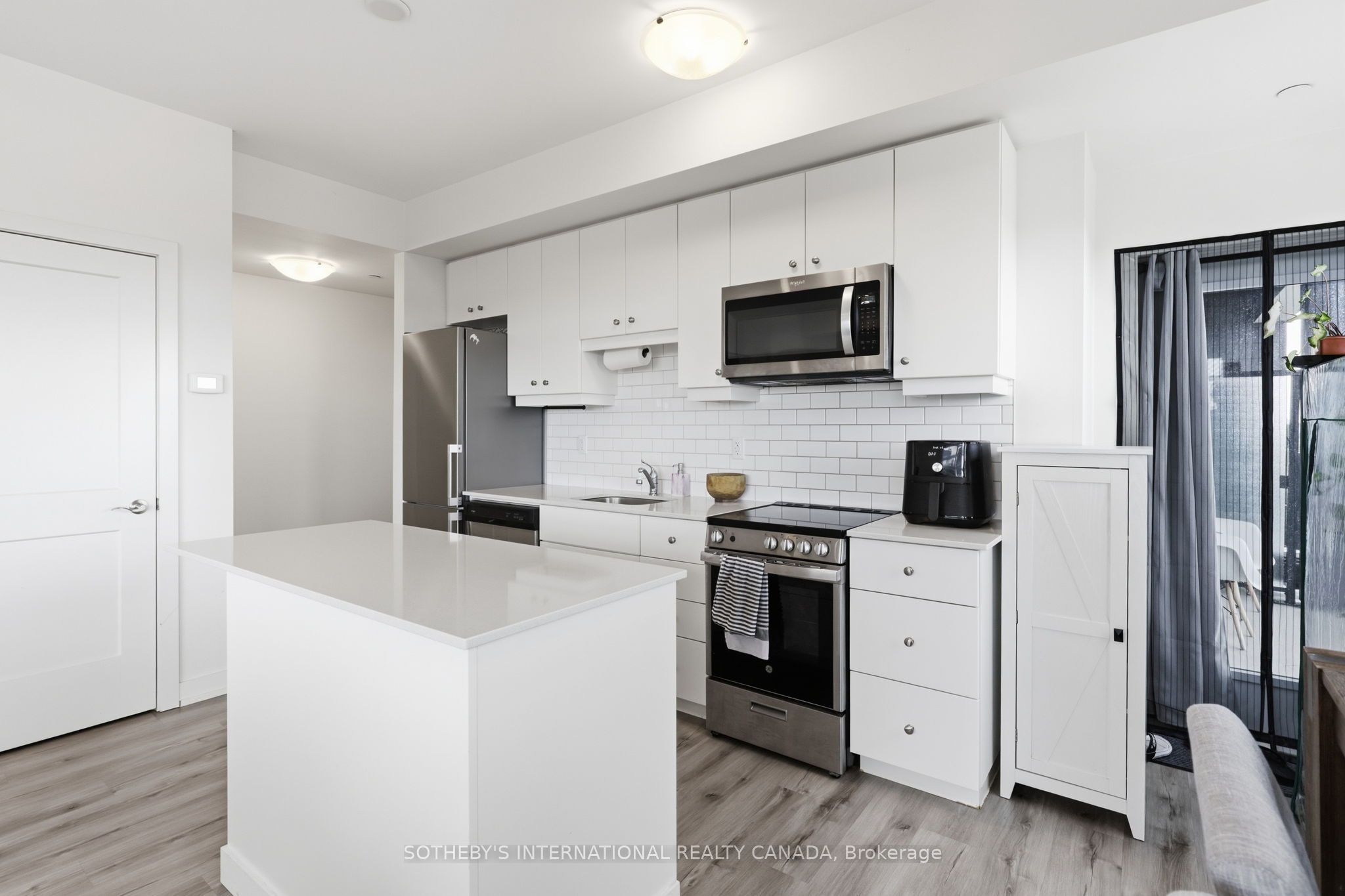 247 Northfield Drive E 514, Waterloo, ON N2K 0H1 photo 4