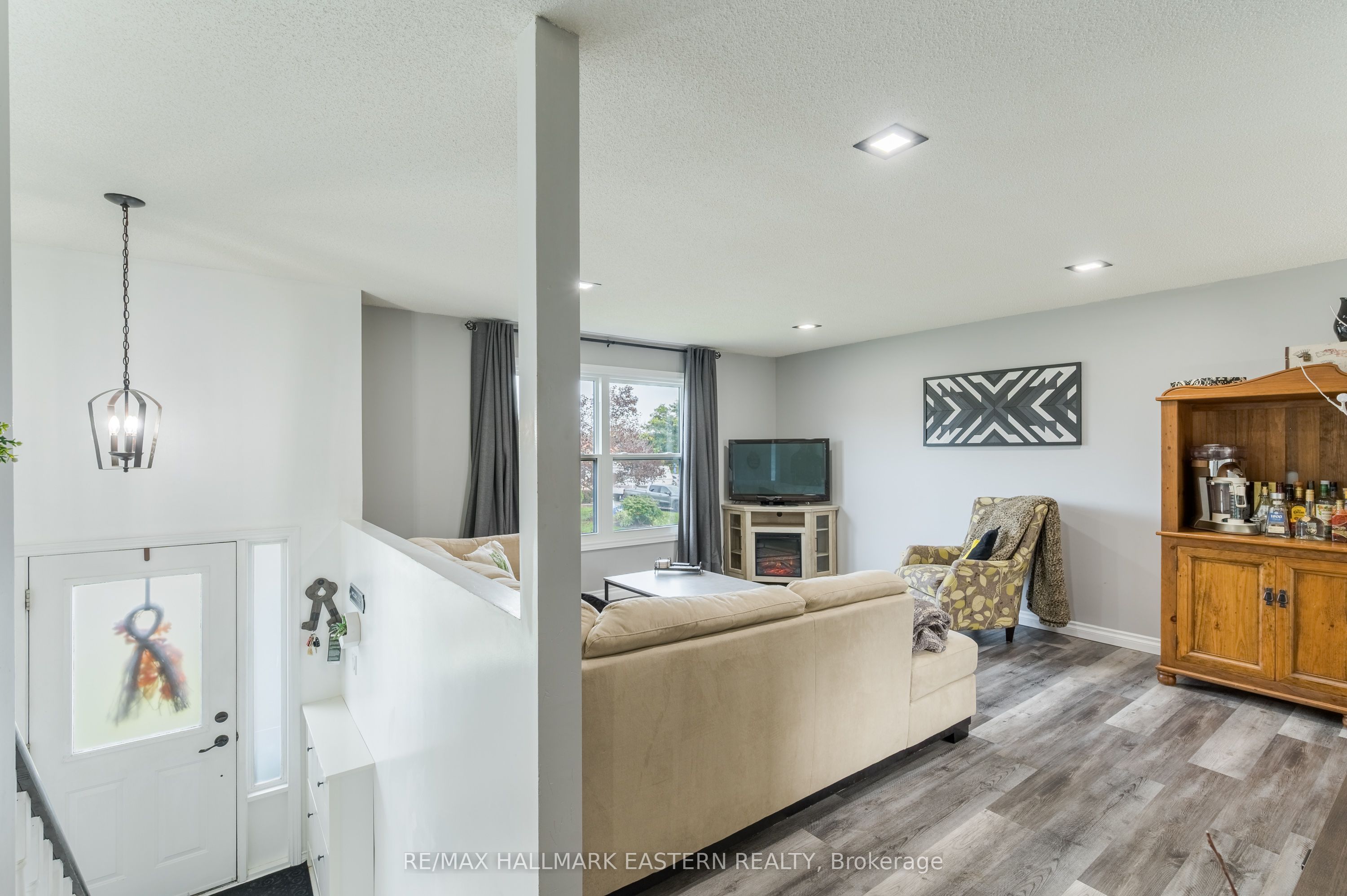 1663 Ramblewood Drive, Peterborough, ON K9K 2B1 photo 4
