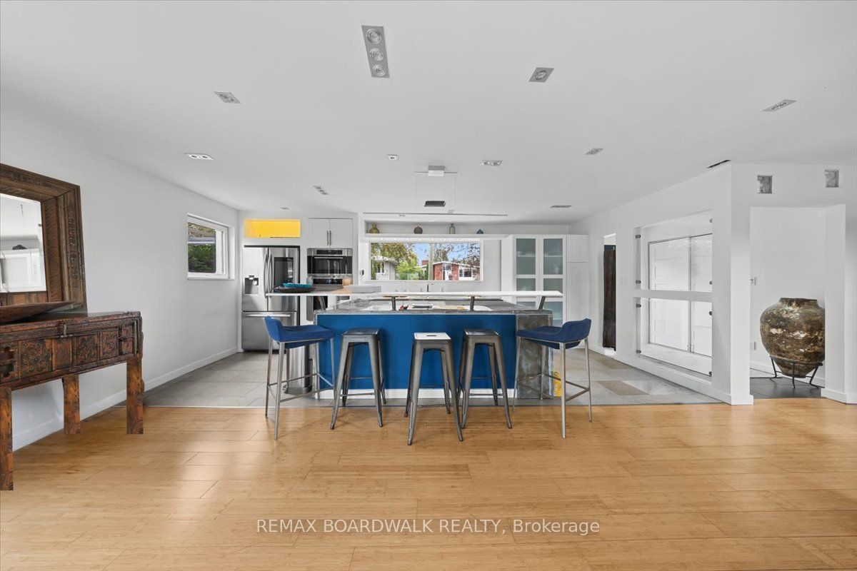 152 Duford Street, Vanier and Kingsview Park, ON K2L 6Z7 photo 5
