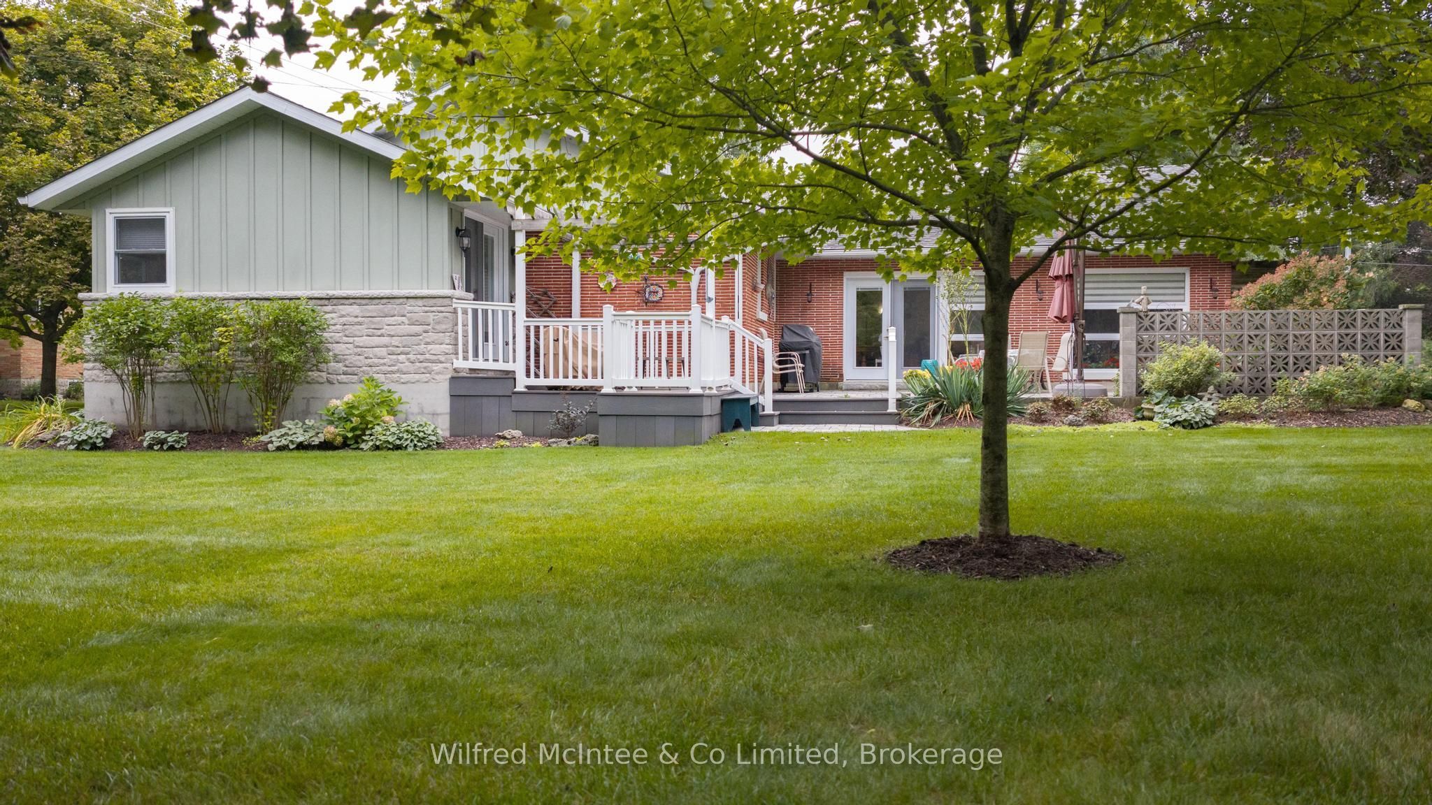 31 Johnstone Boulevard, Brockton, ON N0G 2V0 photo 4