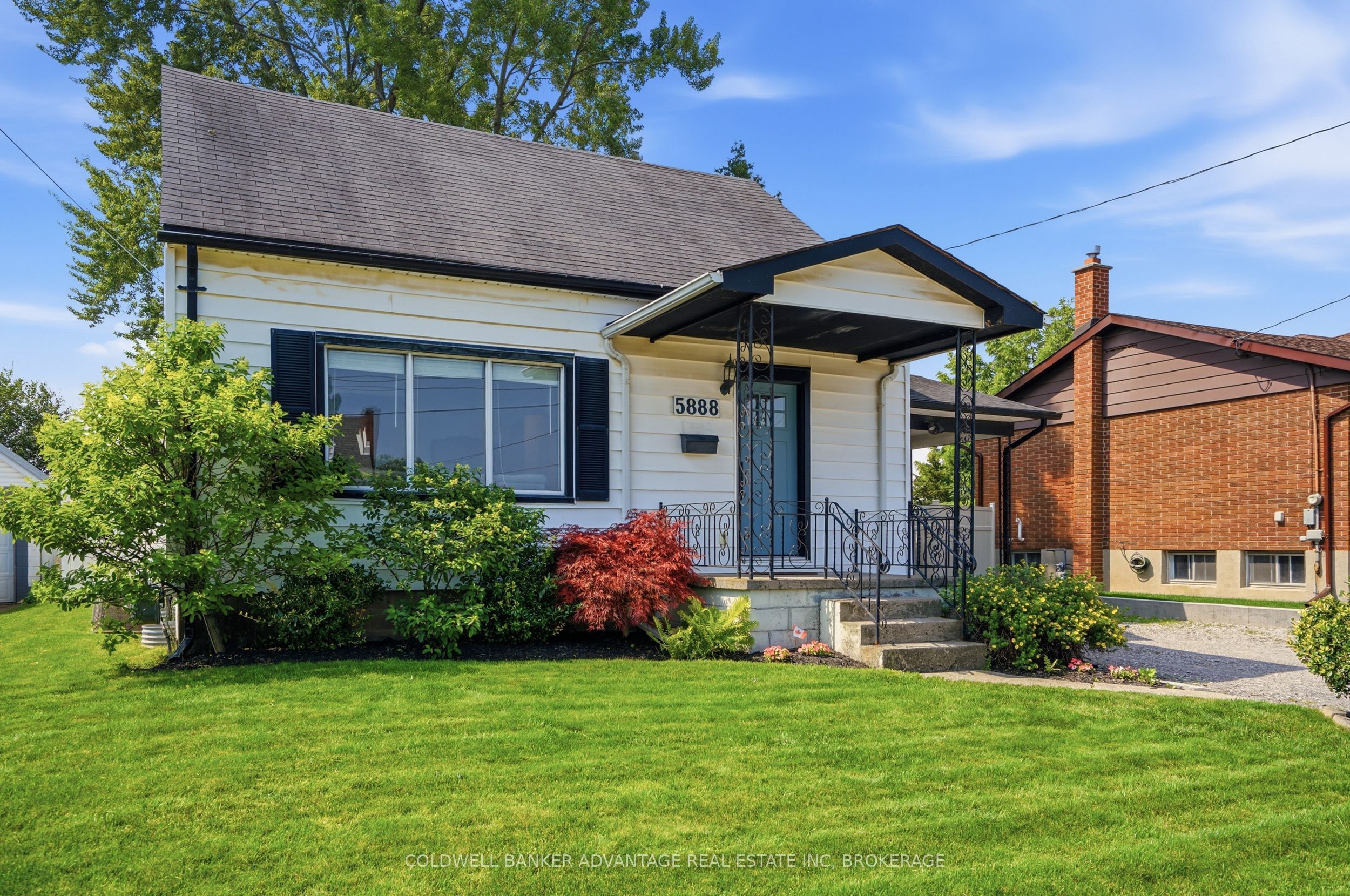 5888 Keith Street, Niagara Falls, ON L2J 1J9 photo 2