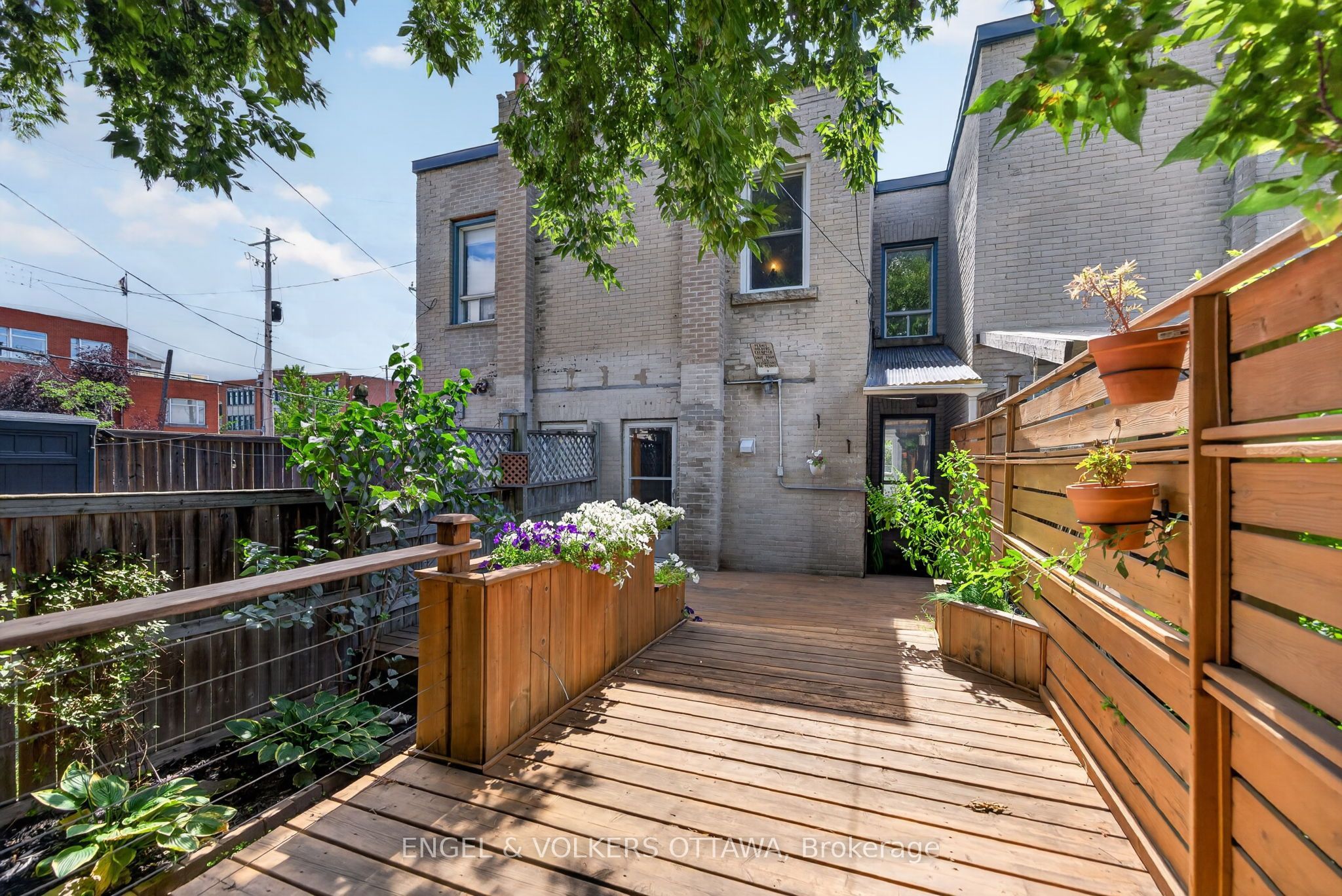 75 Eccles Street, West Centre Town, ON K1R 6S5 photo 5