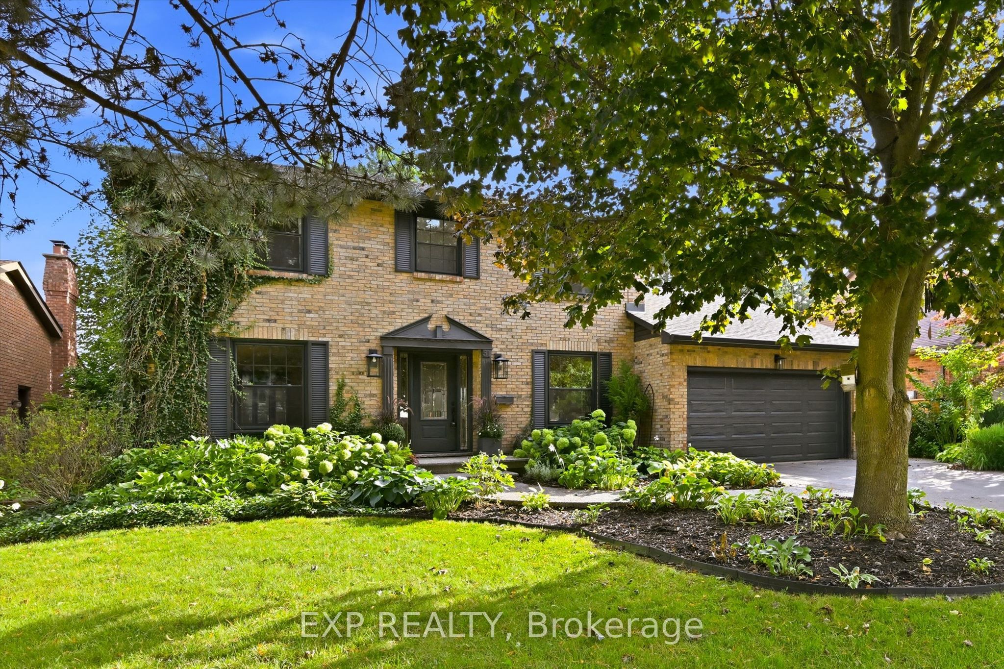 51 Chatterson Drive, Hamilton, ON L9G 1B6 photo 2