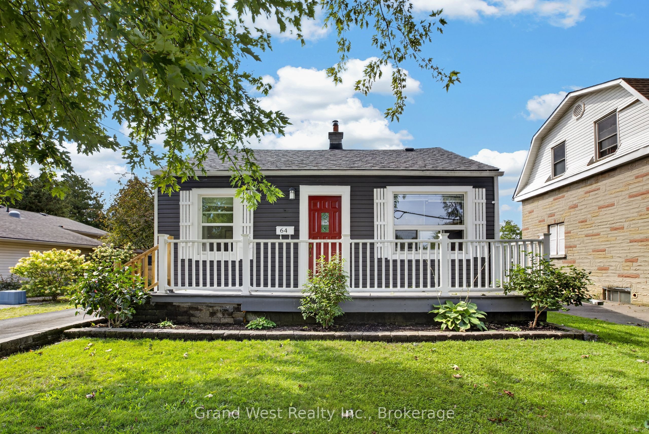 64 NORFOLK Avenue, Cambridge, ON N1R 3T6
