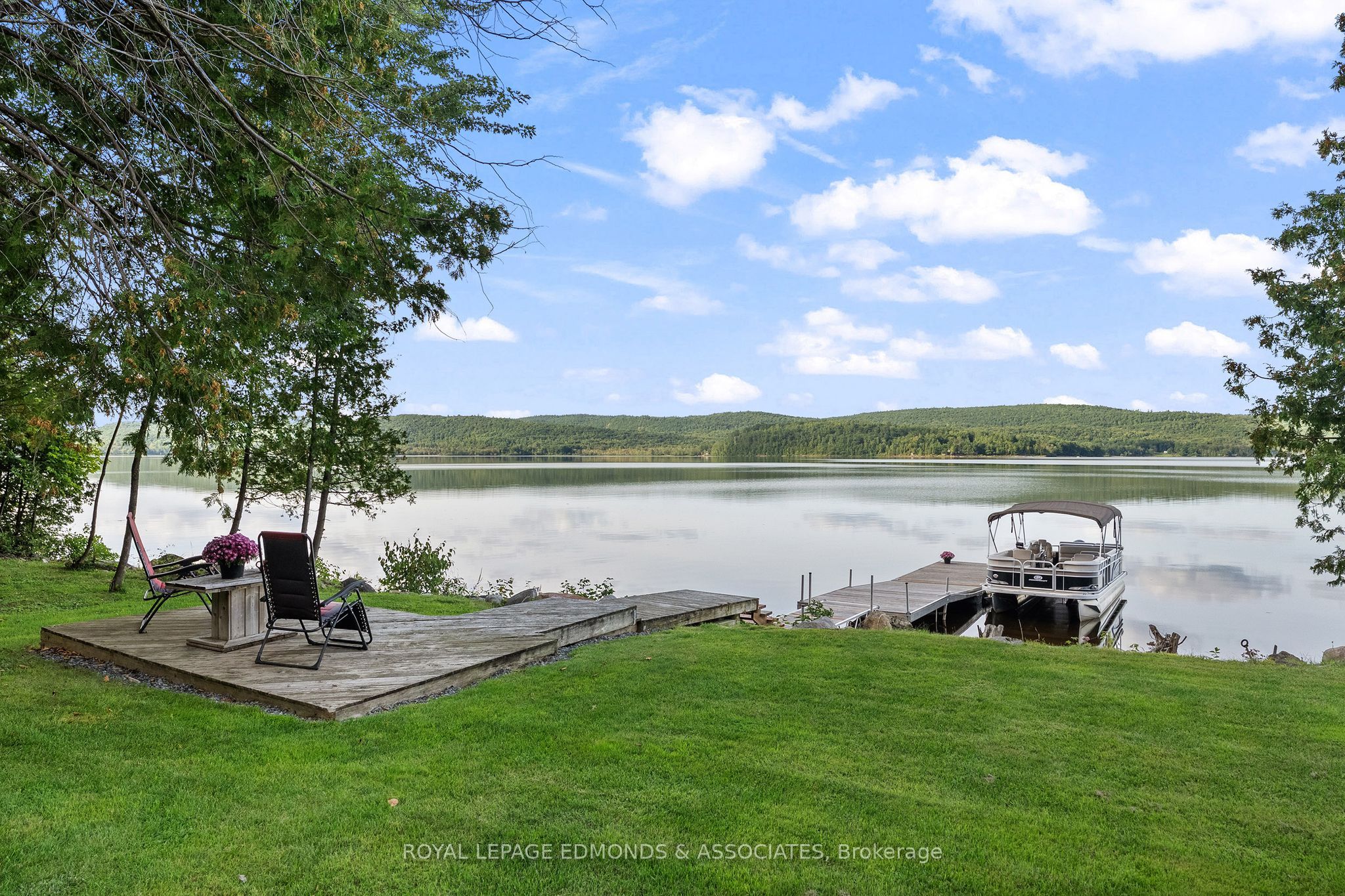 106 Whites Beach Trail, Whitewater Region, ON K0J 2L0 photo 5