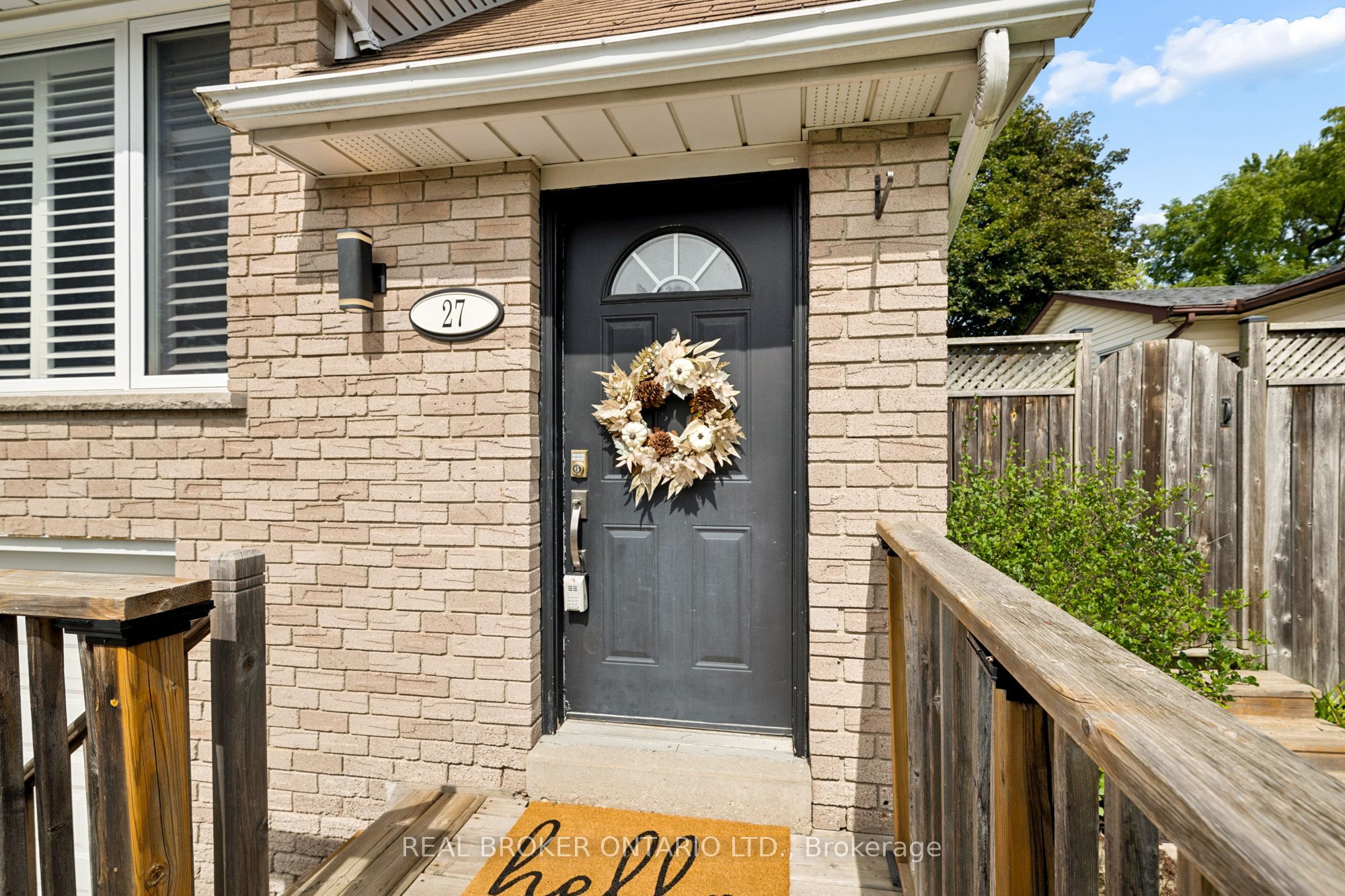 27 Nickolas Crescent, Cambridge, ON N3C 3L7 photo 5