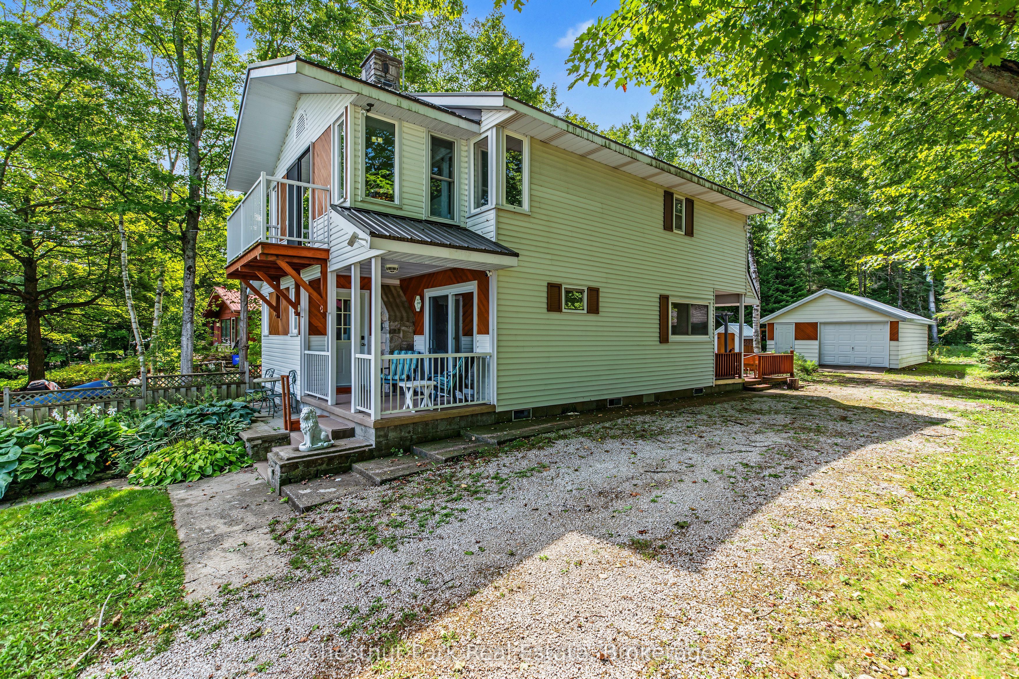 271 Isthmus Bay Road, Northern Bruce Peninsula, ON N0H 1W0 photo 3