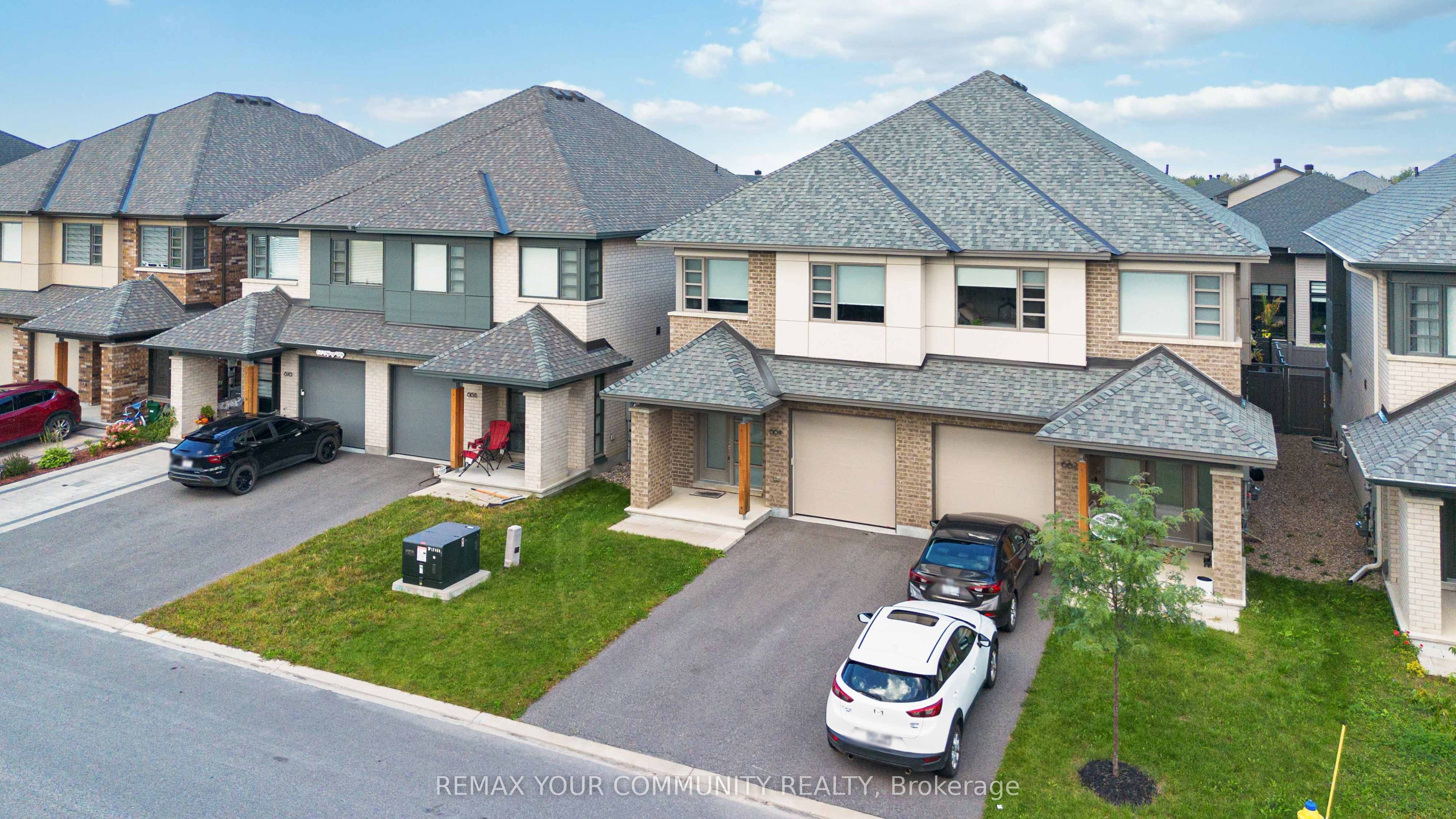 664 Odyssey Way, Leitrim, ON K1T 0T5 photo 2