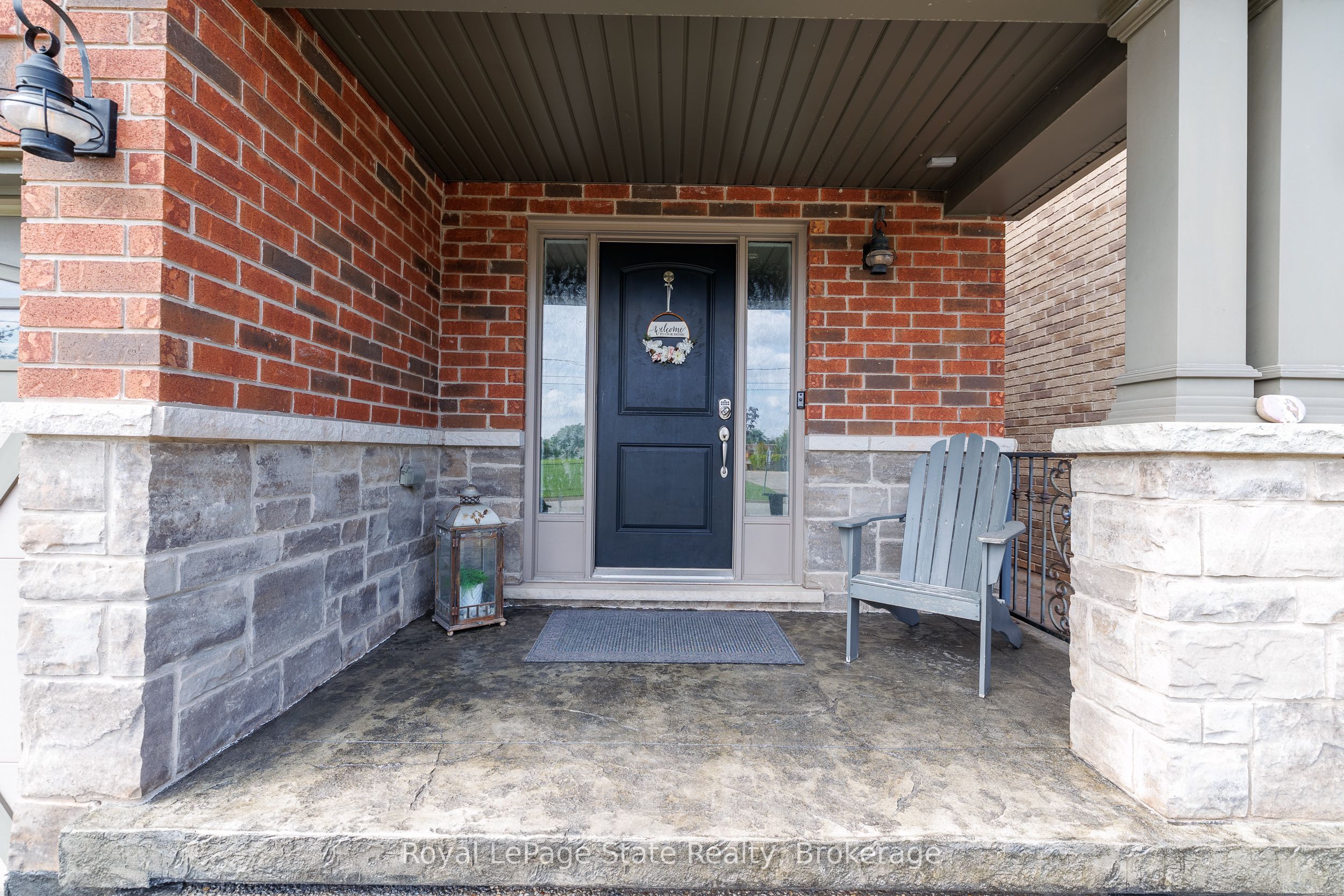 389 Murray Street, Grimsby, ON L3M 0C7 photo 4