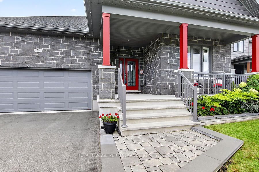 79 Axel Crescent, Kanata, ON K2V 0K4 photo 2