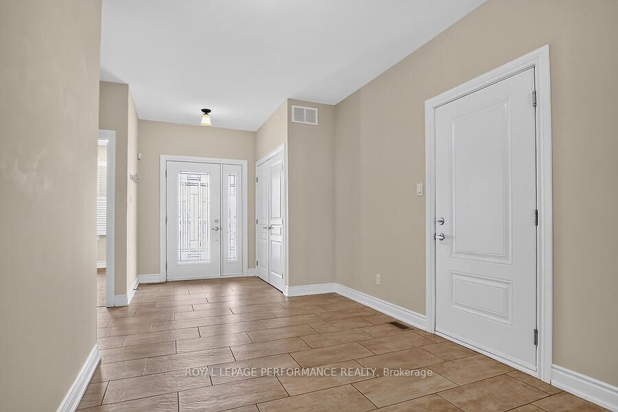 79 Axel Crescent, Kanata, ON K2V 0K4 photo 3