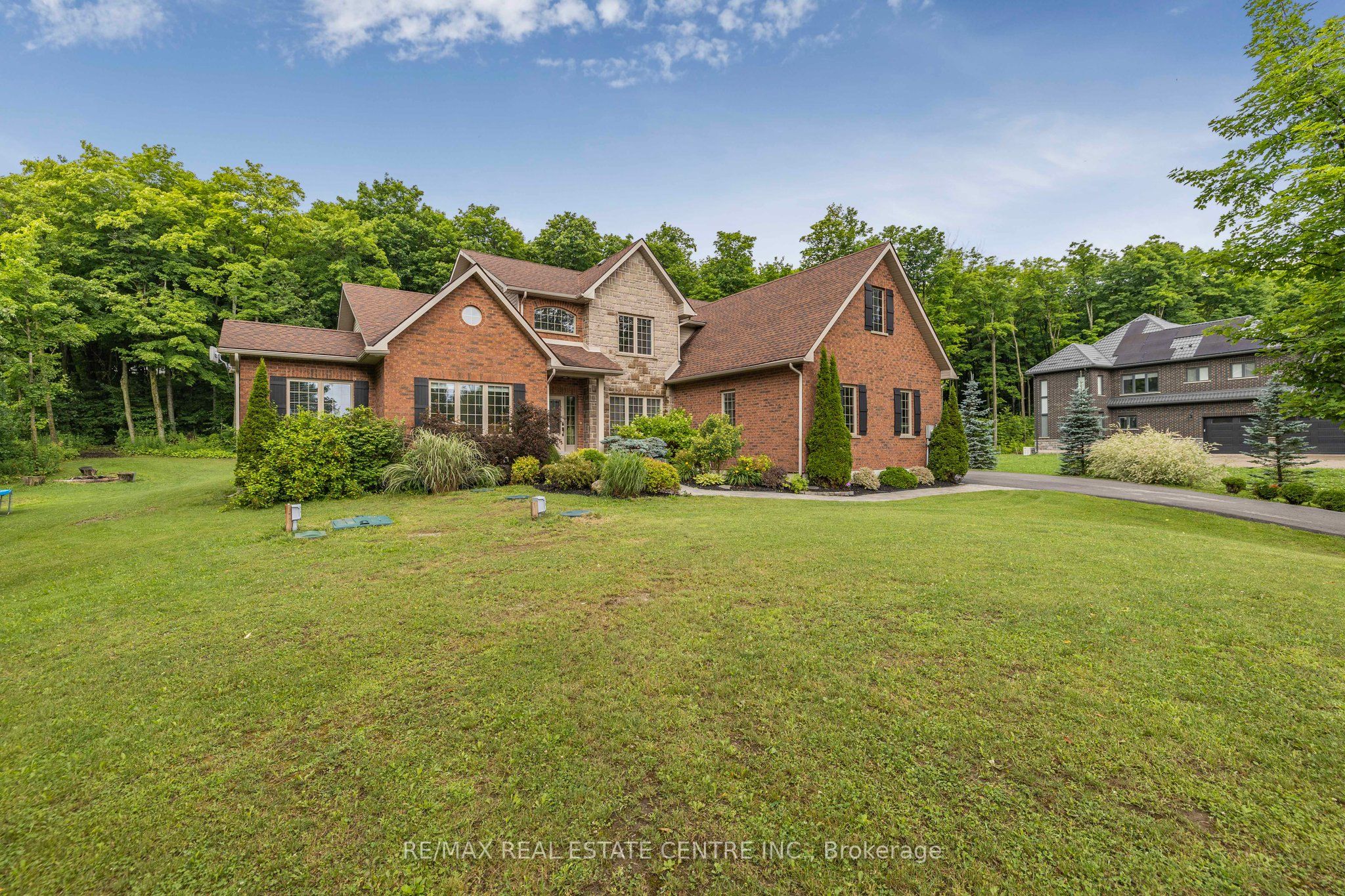 2 Ashlea Lane, Melancthon, ON L9V 3M9 photo 3