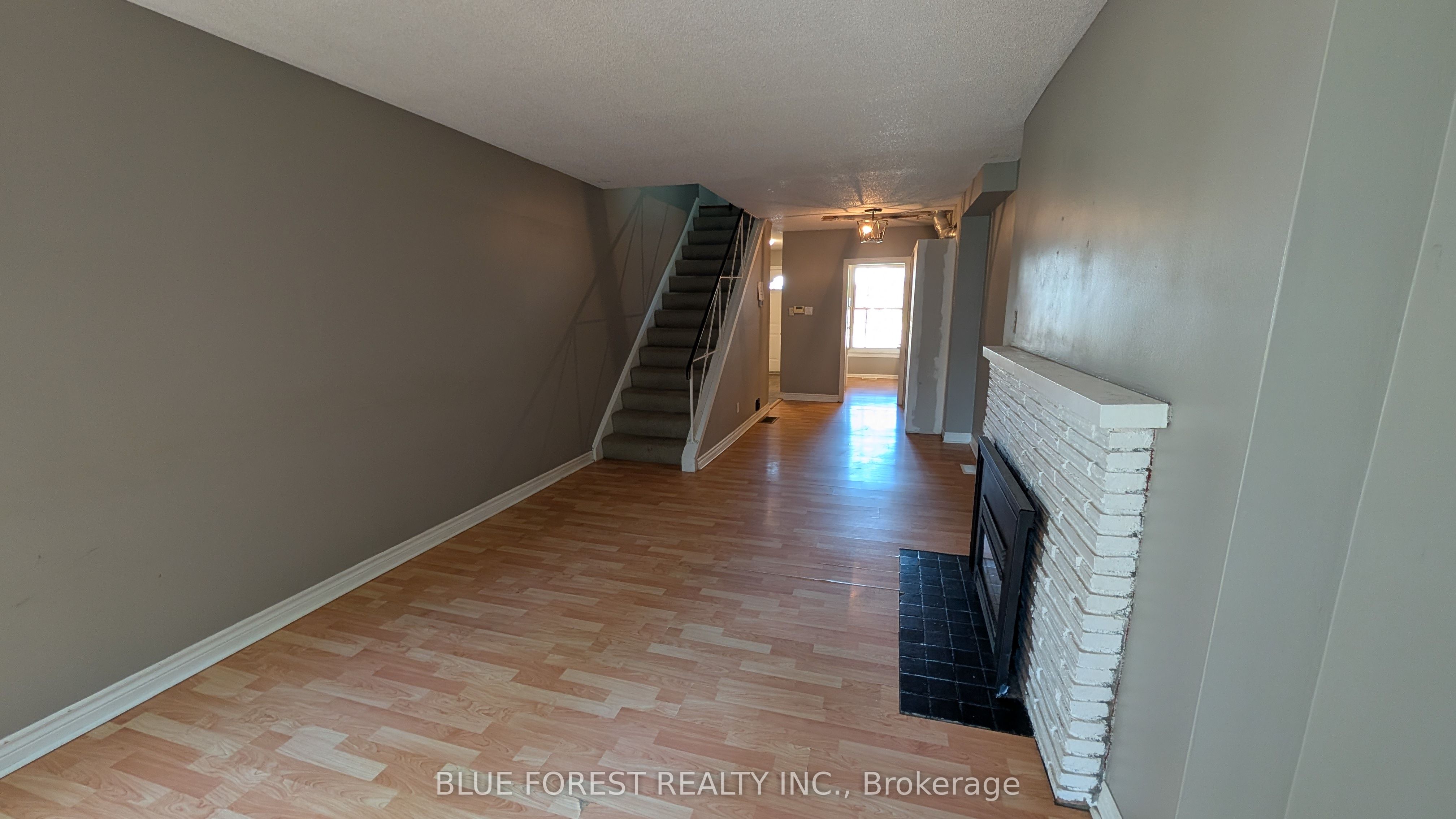 36 Arbour Glen Crescent, London East, ON N5Y 1Z9 photo 4