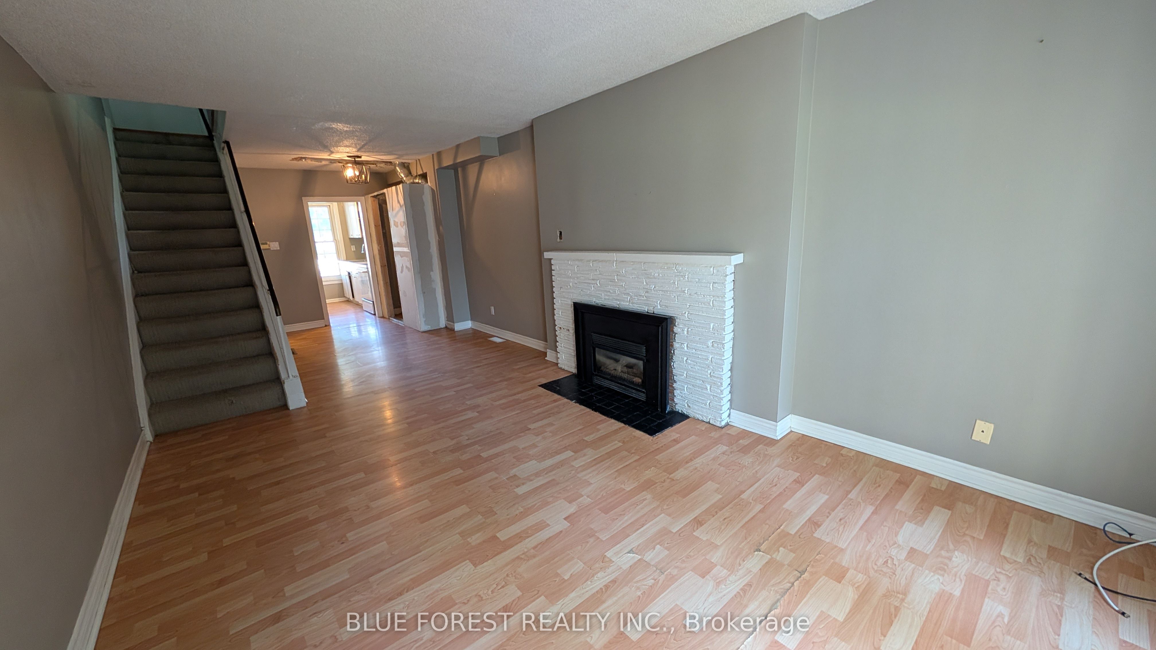 36 Arbour Glen Crescent, London East, ON N5Y 1Z9 photo 5