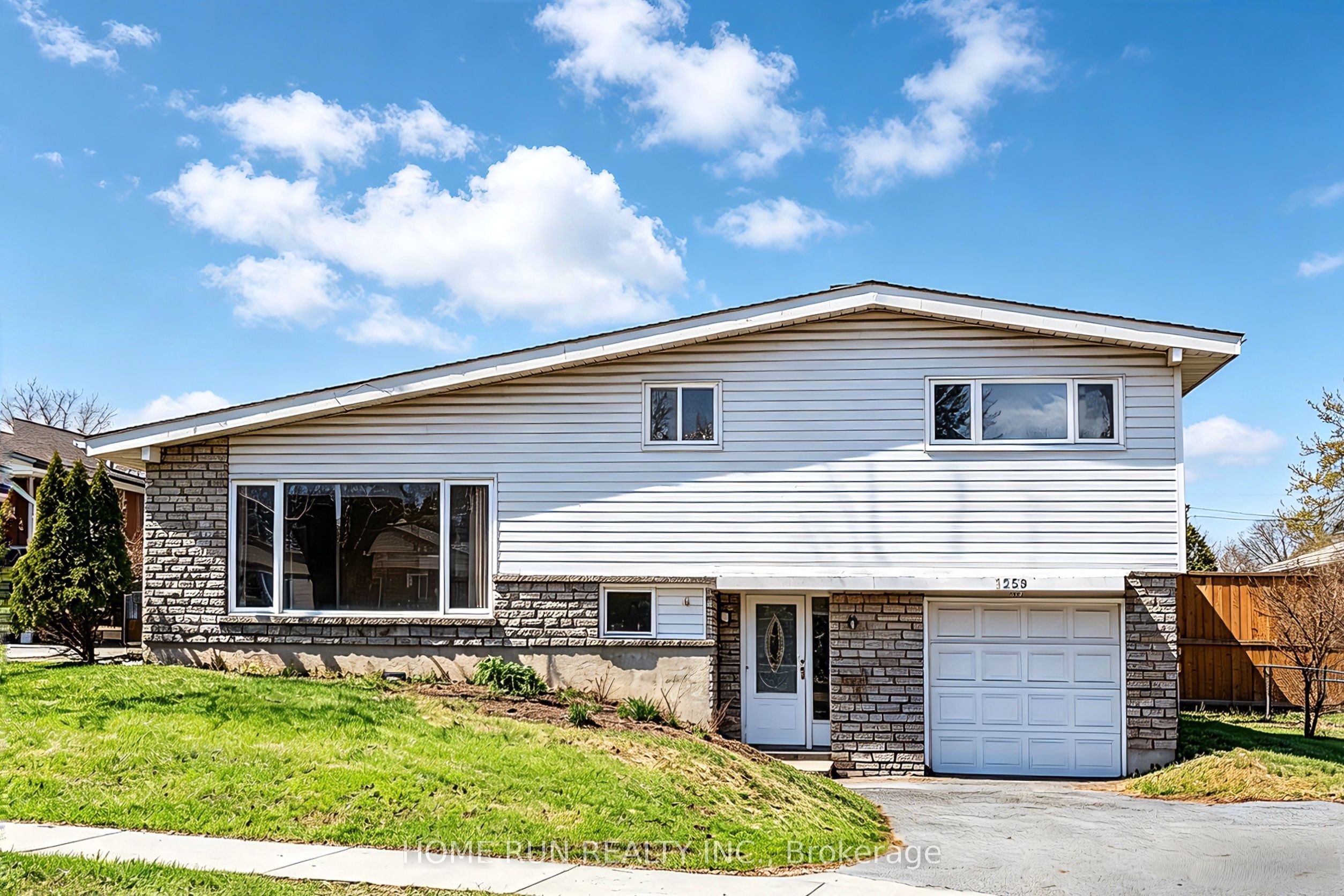 1259 Meadowlands Drive E, Cityview - Parkwoods Hills - Rideau Shore, ON K2E 6K4