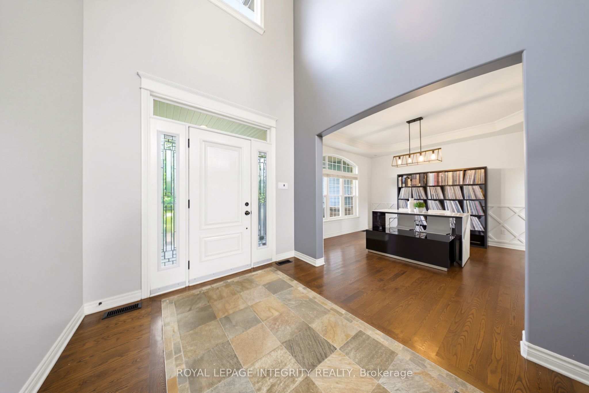 562 Pennycross Lane, Carp - Huntley Ward, ON K0A 1L0 photo 4