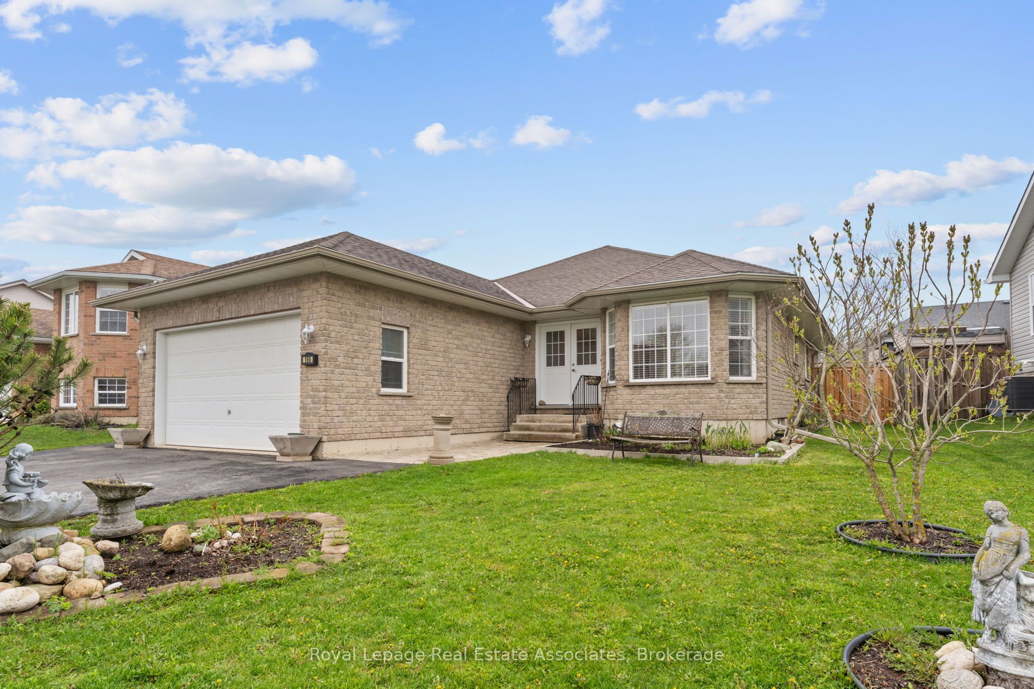 190 Sheffield Street, Southgate, ON N0C 1B0