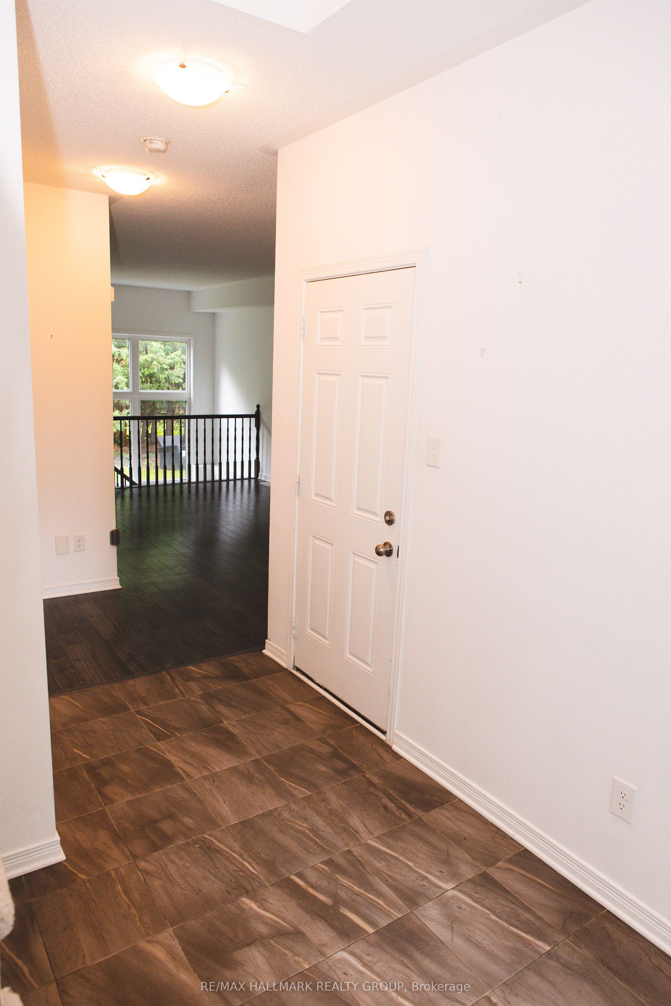 74 Dundalk Private, Barrhaven, ON K2J 0J5 photo 3