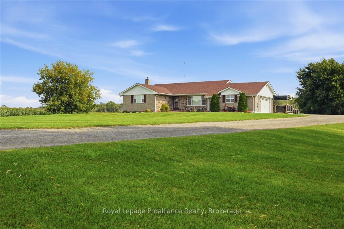 305 Valley Road, Prince Edward County, ON K0K 1A0 photo 5