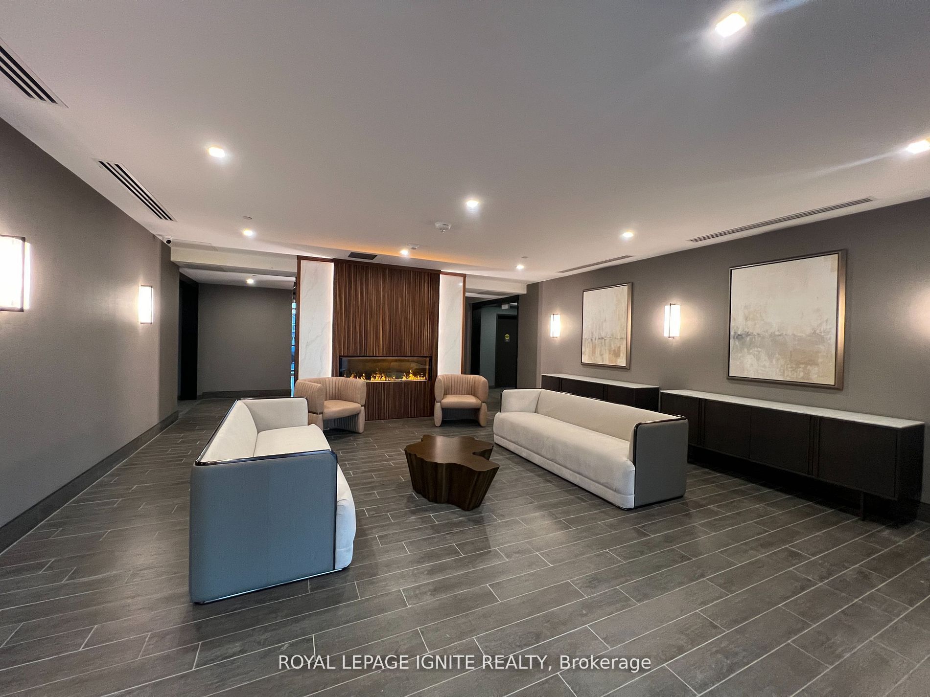 470 Dundas Street E 1204, Hamilton, ON L8B 2A6 photo 3