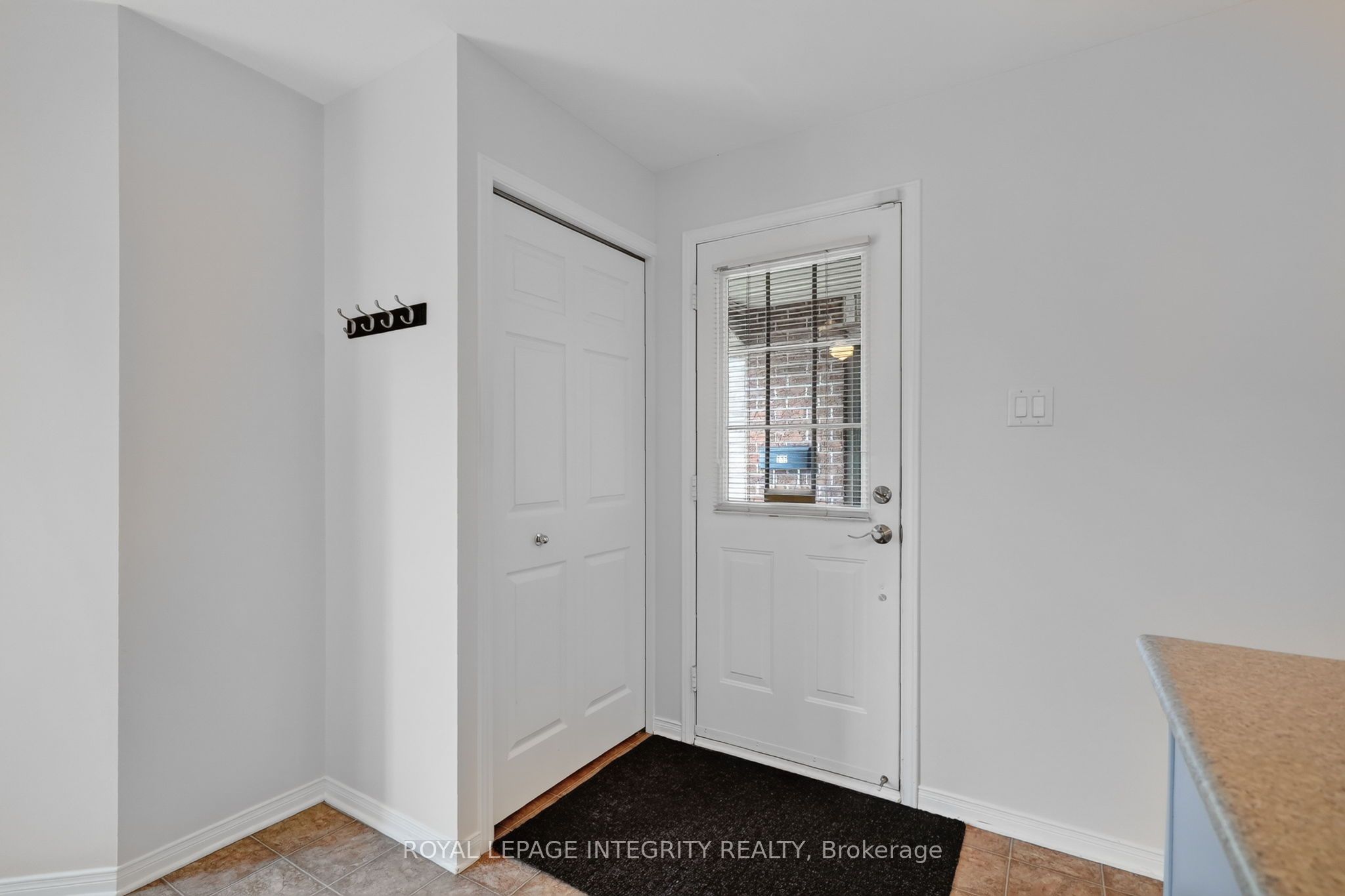 795 Longfields Drive, Barrhaven, ON K2J 5N2 photo 4