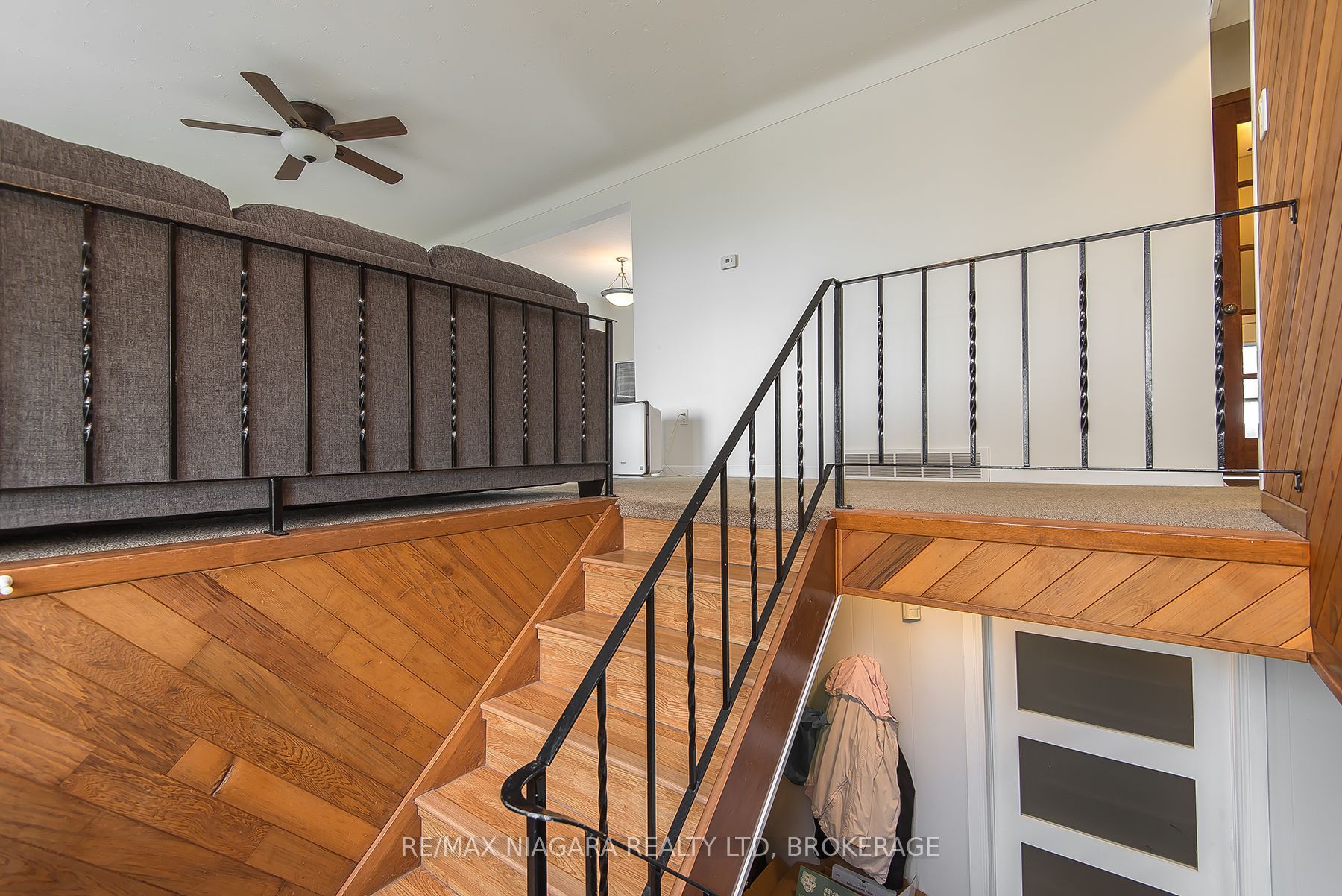 15 Windsor Terrace, Port Colborne, ON L3K 4C5 photo 4