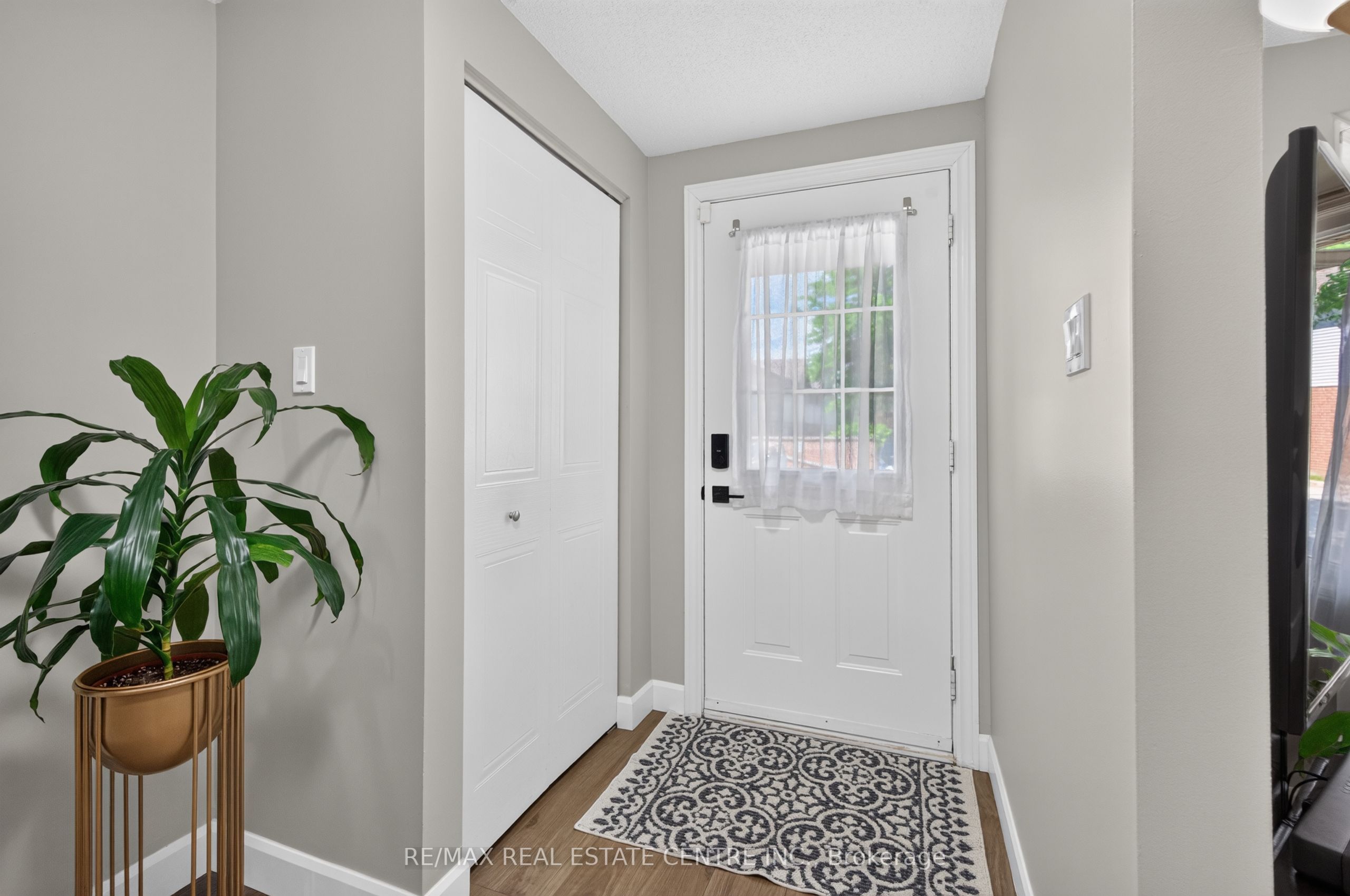 180 Marksam Road 62, Guelph, ON N1H 8G4 photo 3