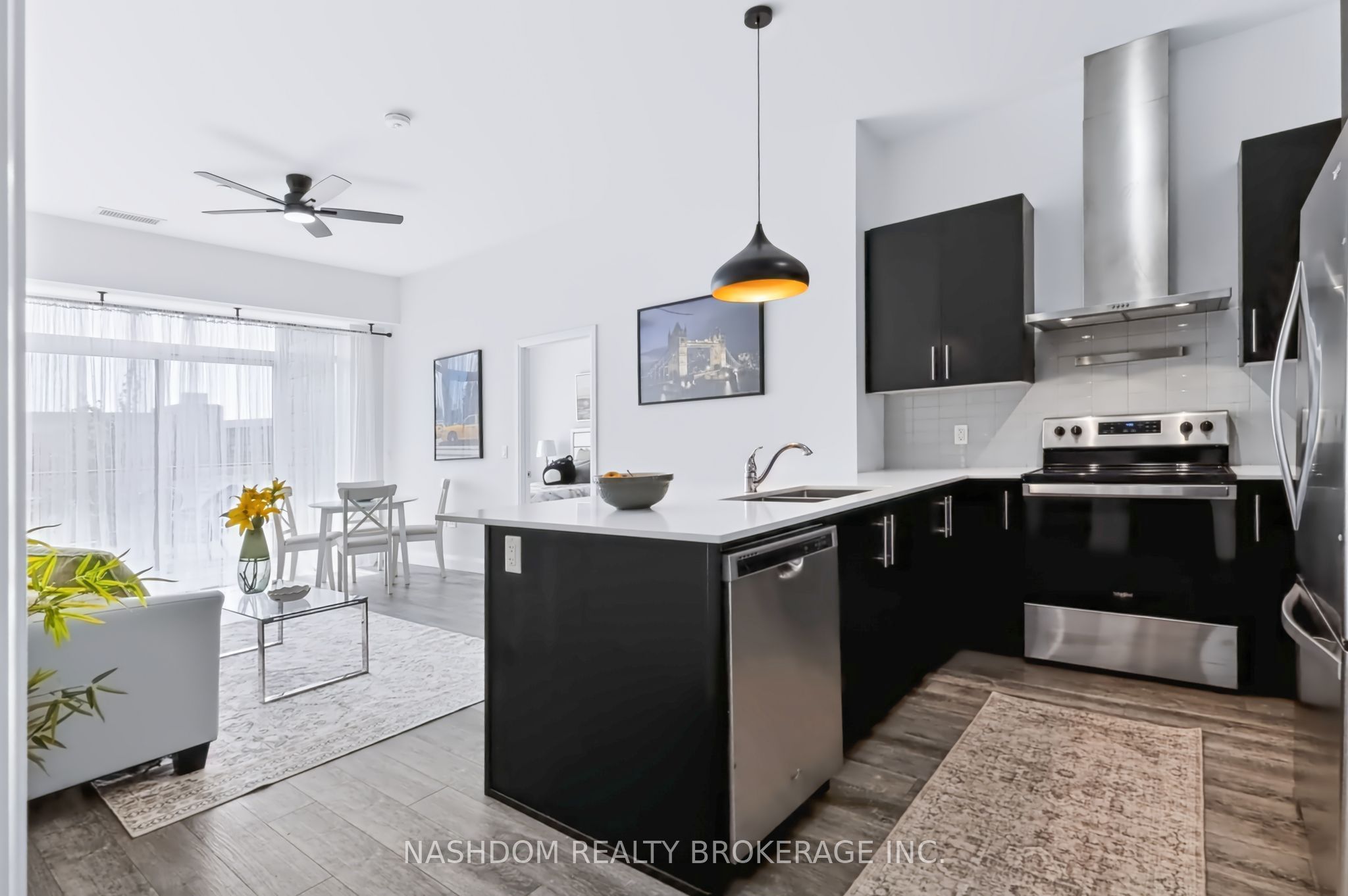 1 Redfern Avenue 119, Hamilton, ON L9C 0E6 photo 4