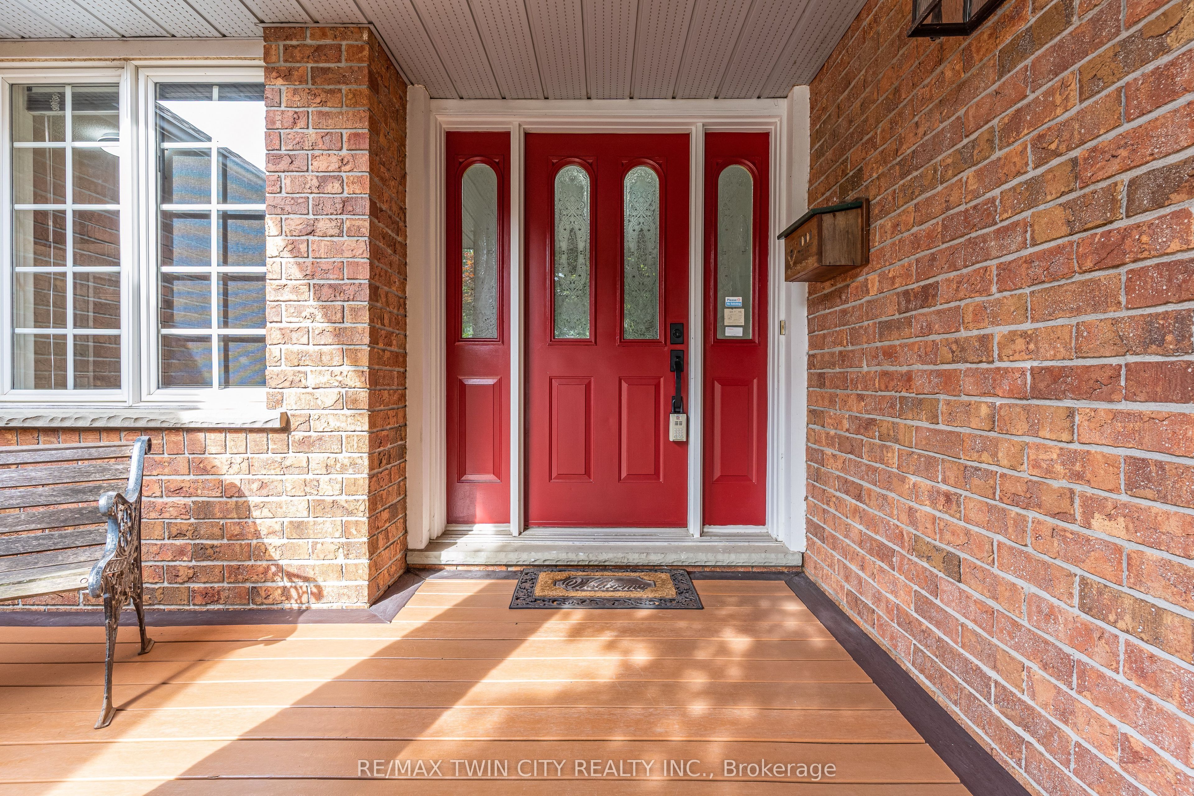 372 Gatestone Boulevard, Waterloo, ON N2T 2J6 photo 4