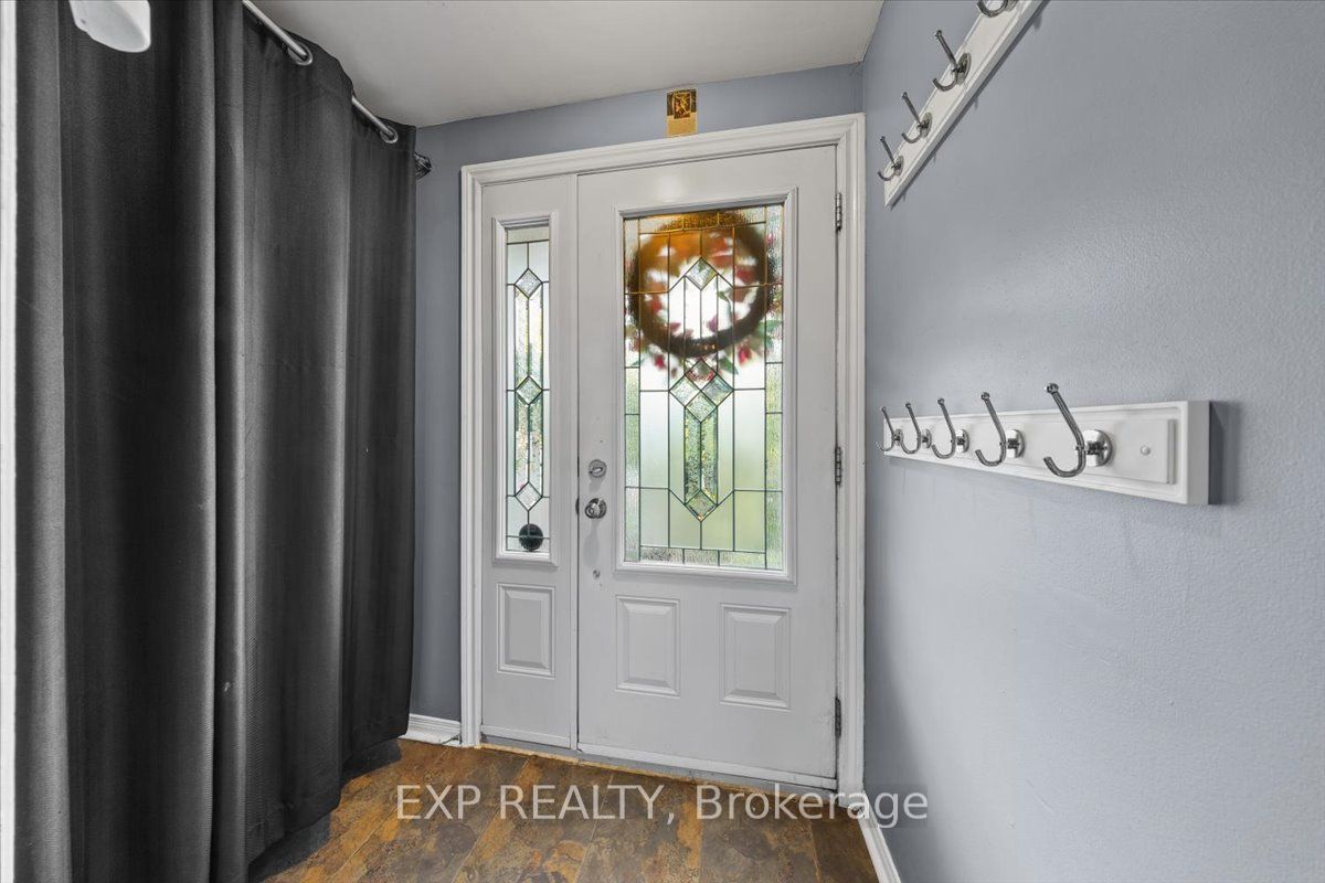 66 Tedwyn Drive, Barrhaven, ON K2J 1T8 photo 2