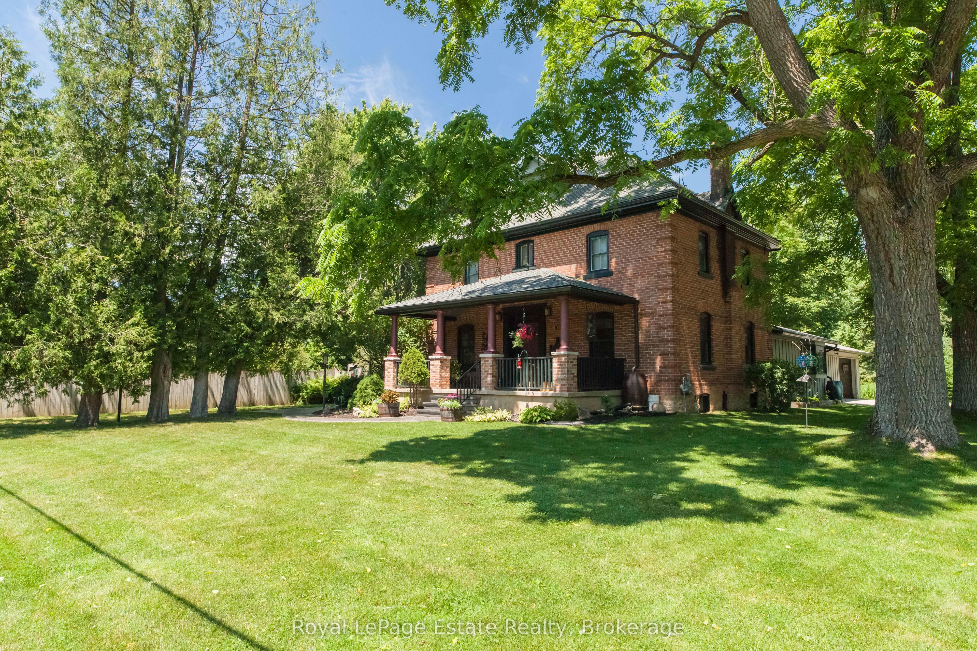 104 Carney Street, Georgian Bluffs, ON N4K 6V5