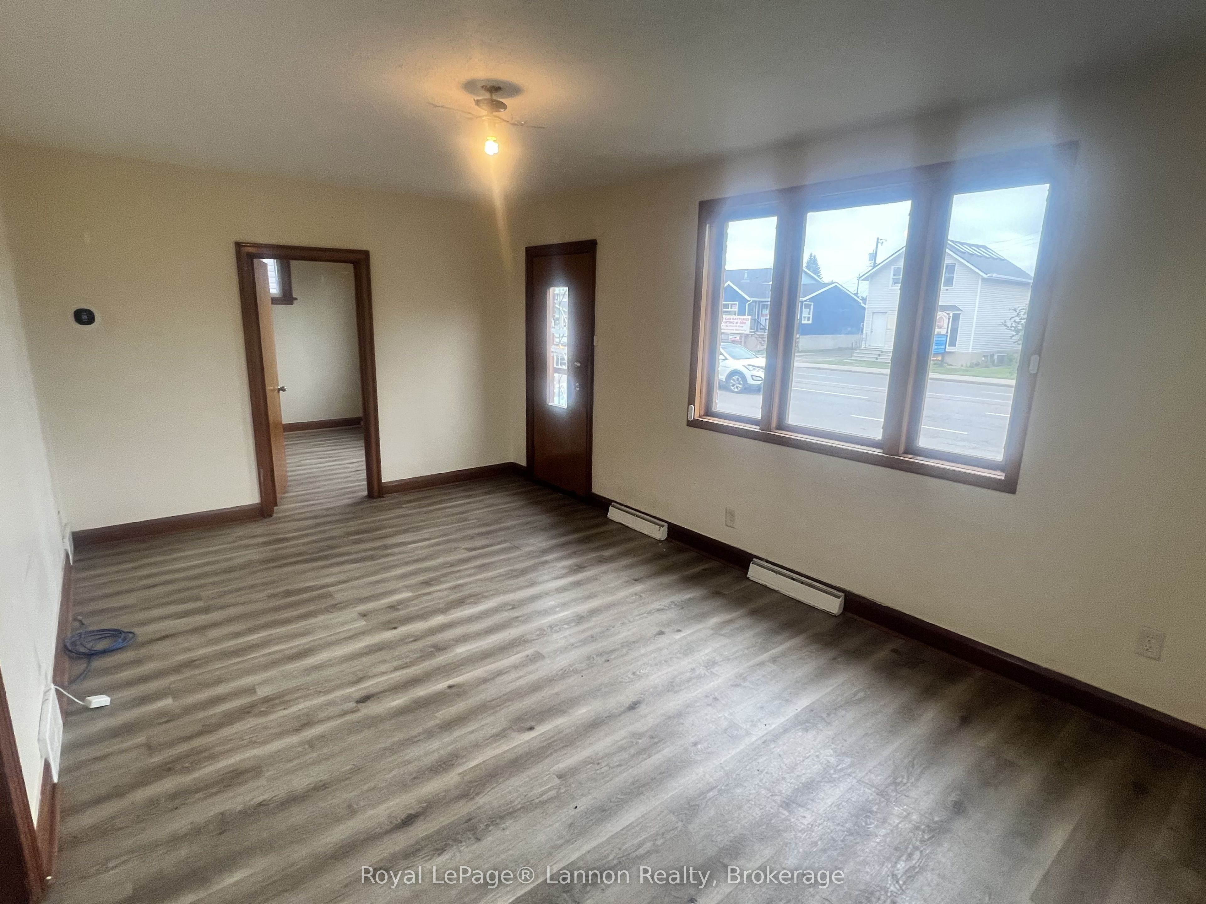 715 May Street N, Thunder Bay, ON P7C 3S1 photo 5