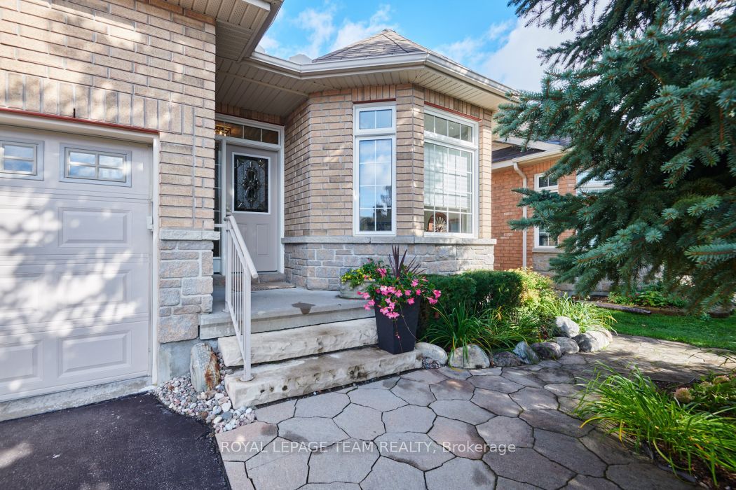 934 Burwash Landing Byway, Kanata, ON K2W 0C8 photo 4