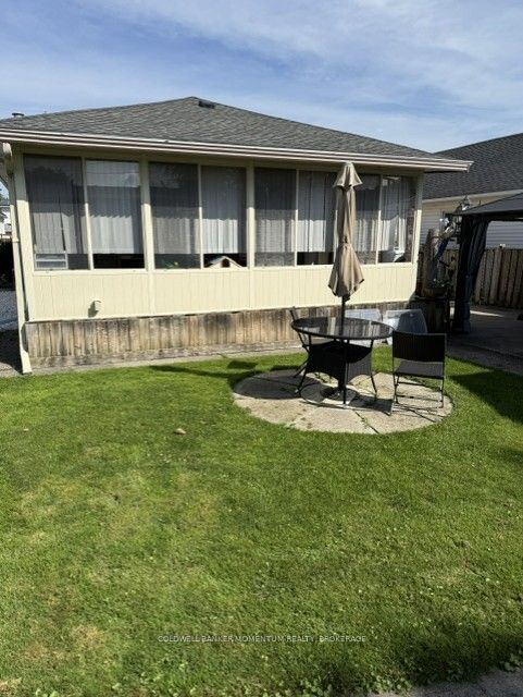 51 Martin Street N, Thorold, ON L2V 3X3 photo 4