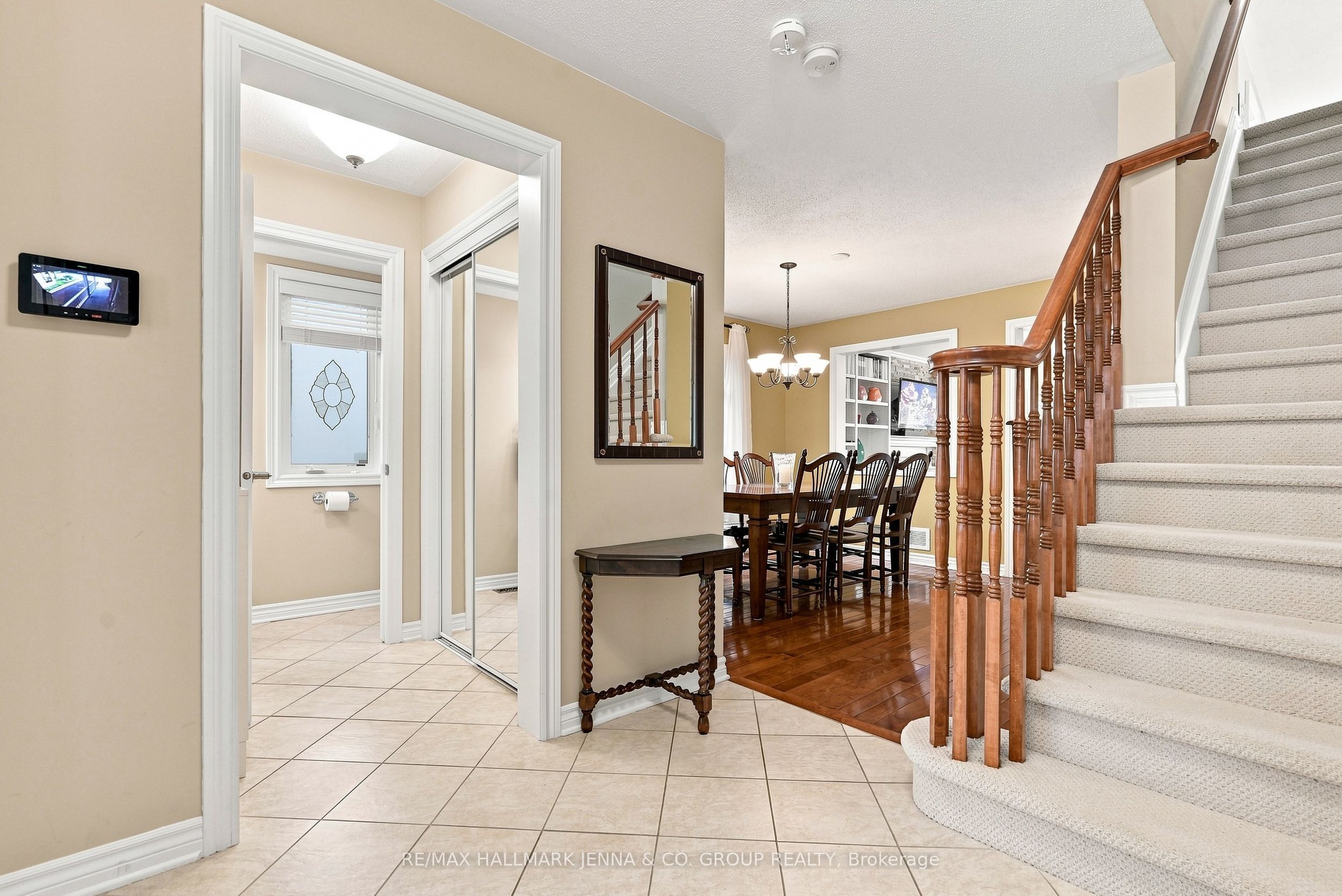 2636 Fallingwater Circle, Barrhaven, ON K2J 0R7 photo 4